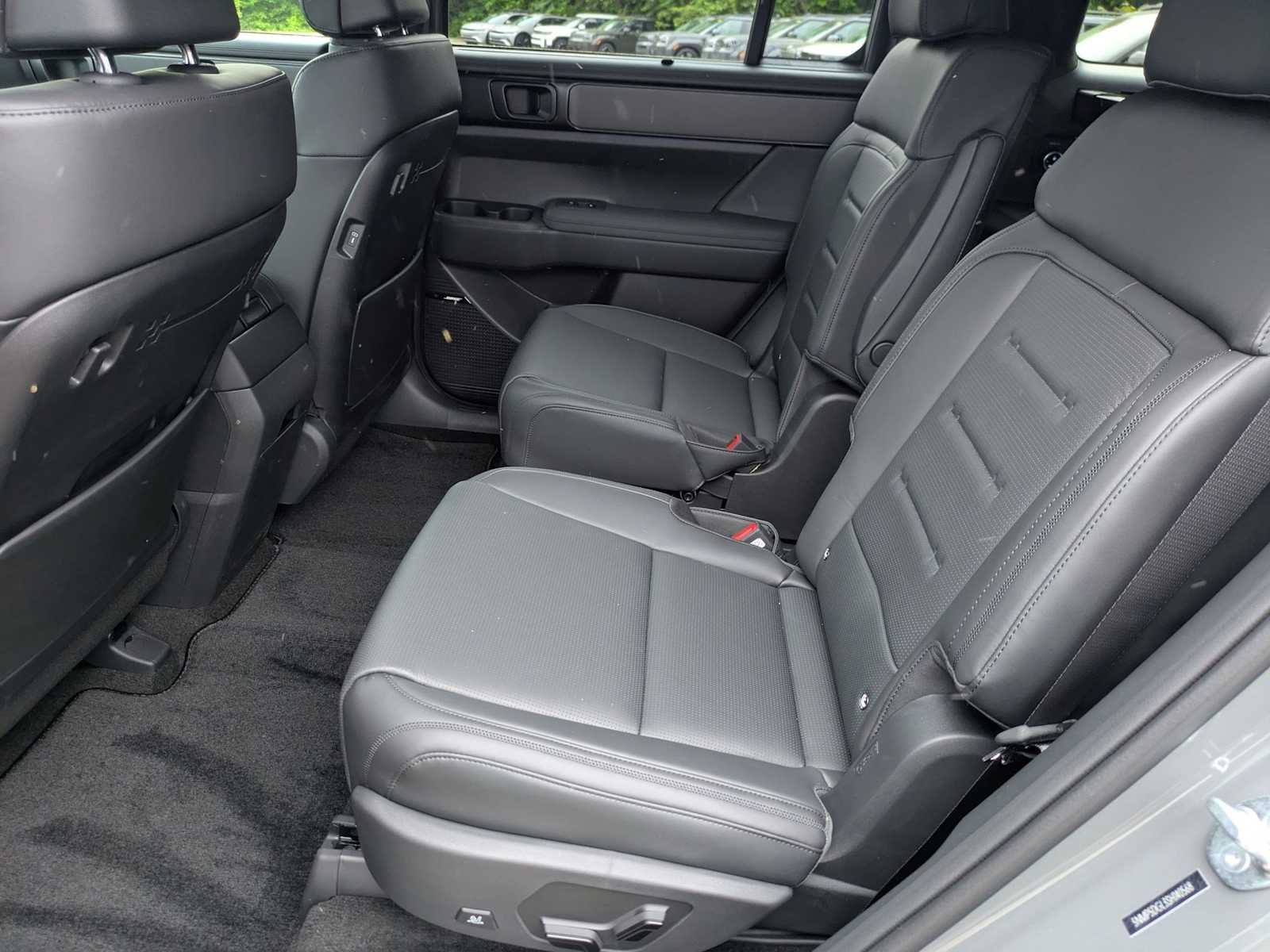 new 2025 Hyundai Santa Fe car, priced at $51,175