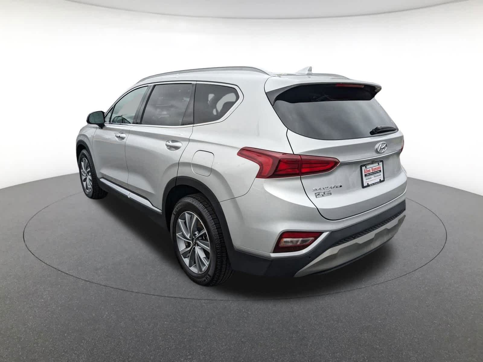 used 2019 Hyundai Santa Fe car, priced at $19,000