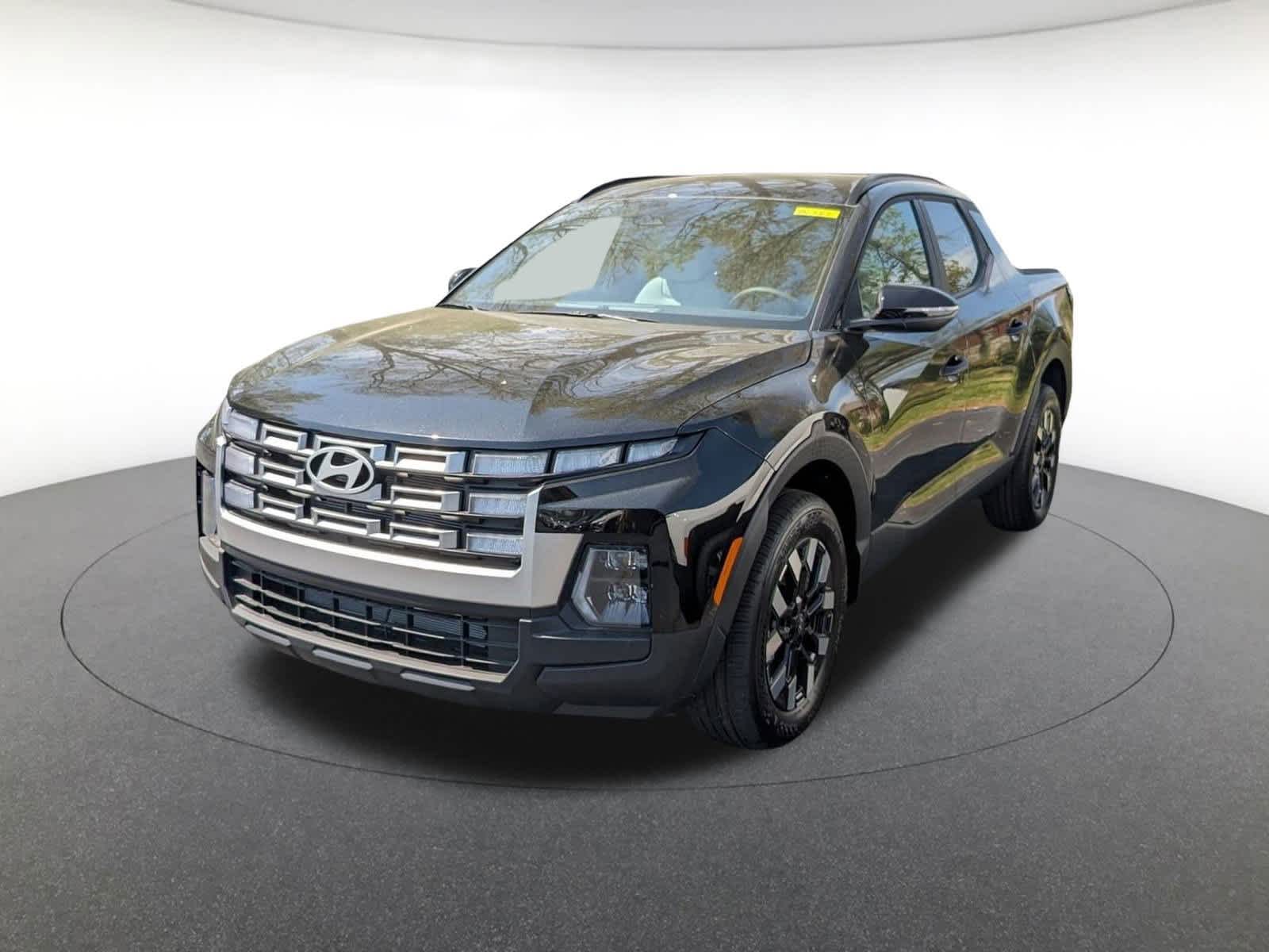 new 2025 Hyundai Santa Cruz car, priced at $31,492
