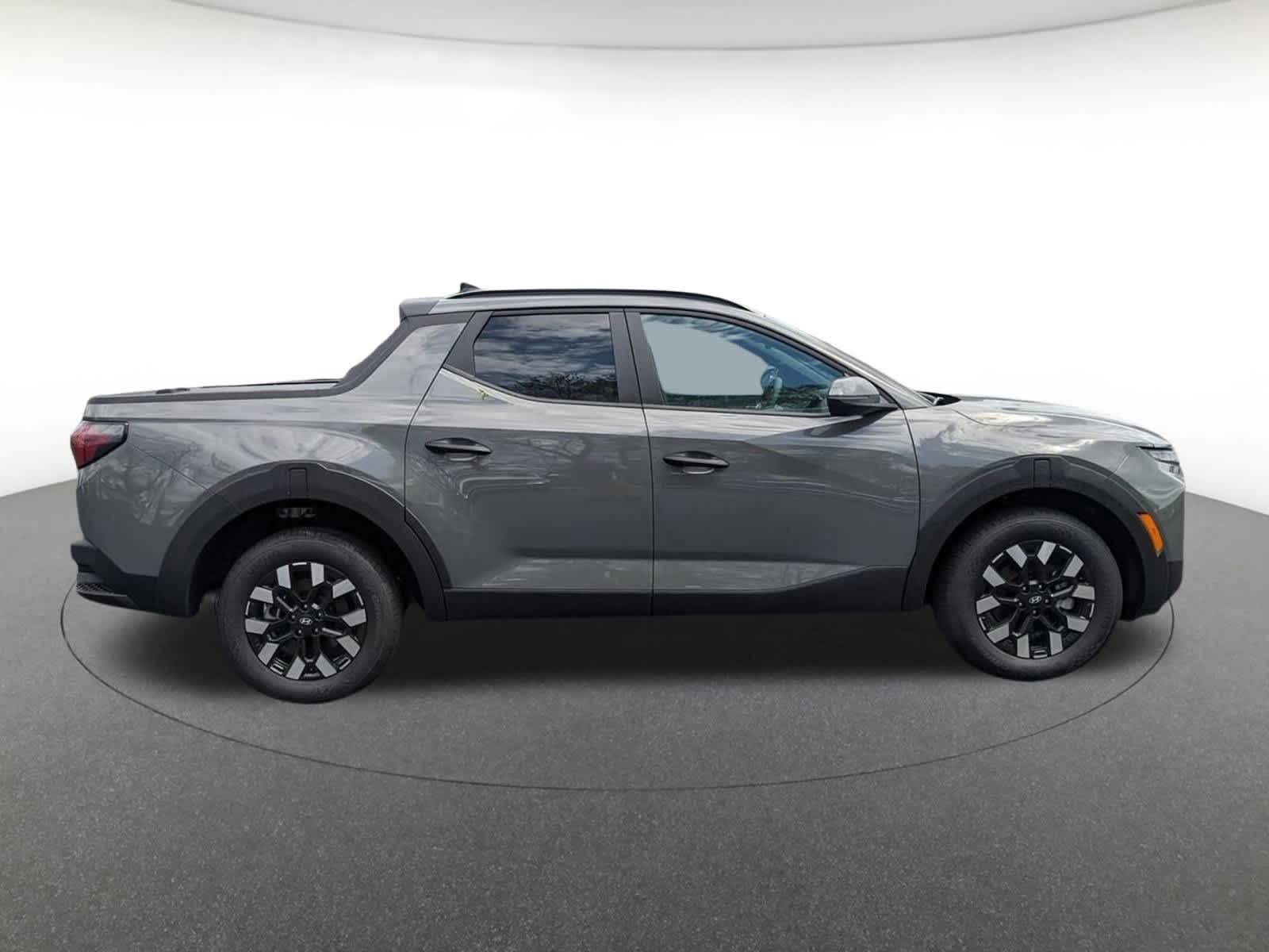 new 2025 Hyundai Santa Cruz car, priced at $34,290