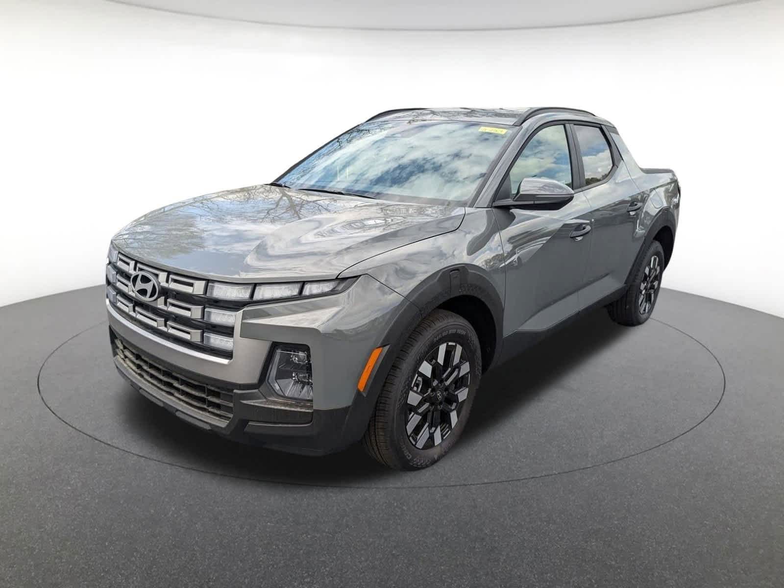 new 2025 Hyundai Santa Cruz car, priced at $34,290