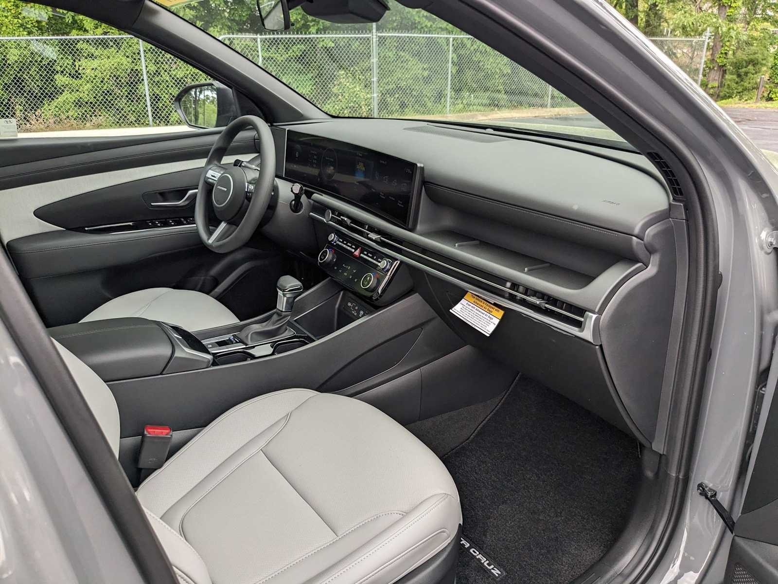 new 2025 Hyundai Santa Cruz car, priced at $34,399