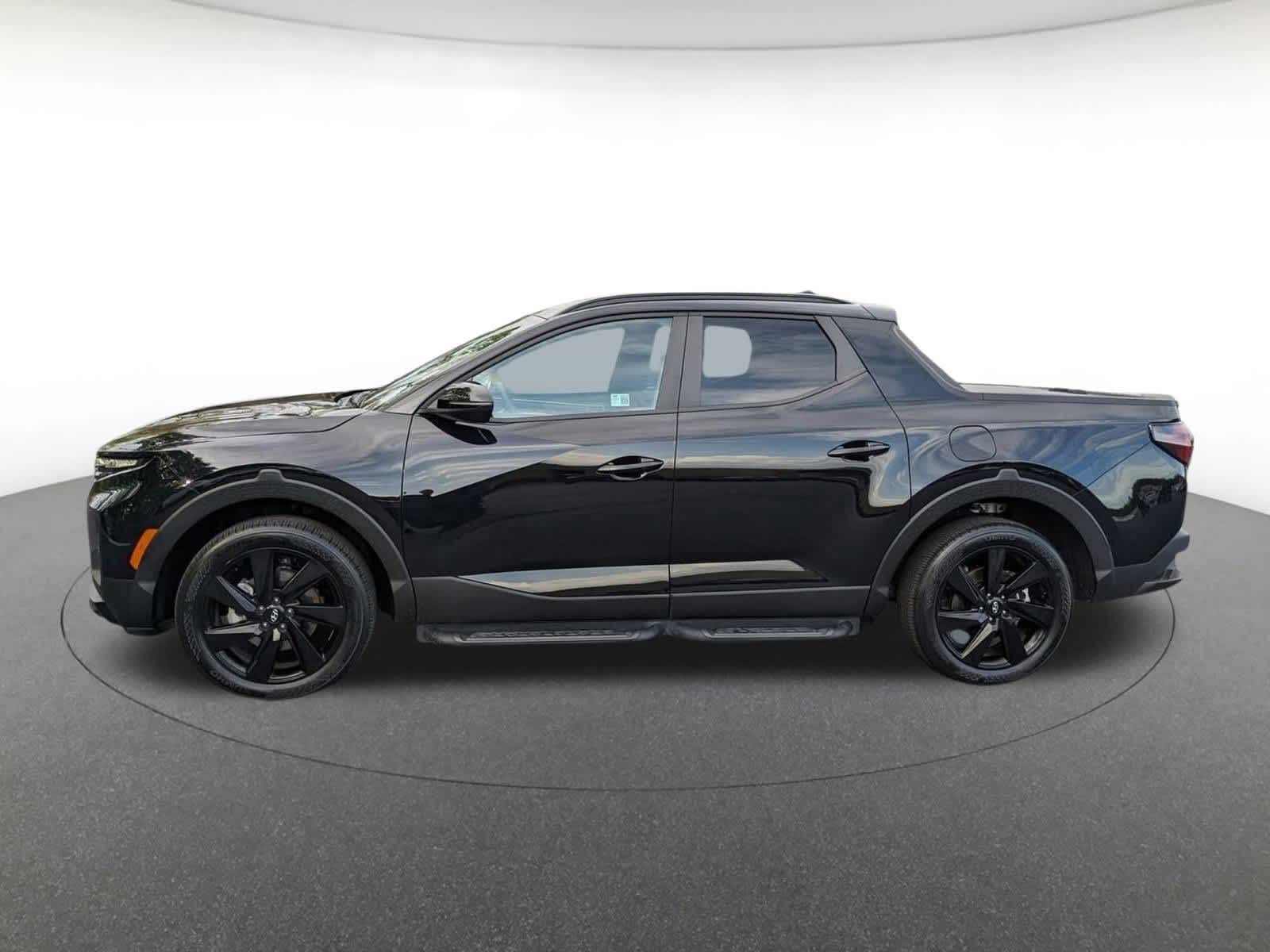 used 2024 Hyundai Santa Cruz car, priced at $32,500
