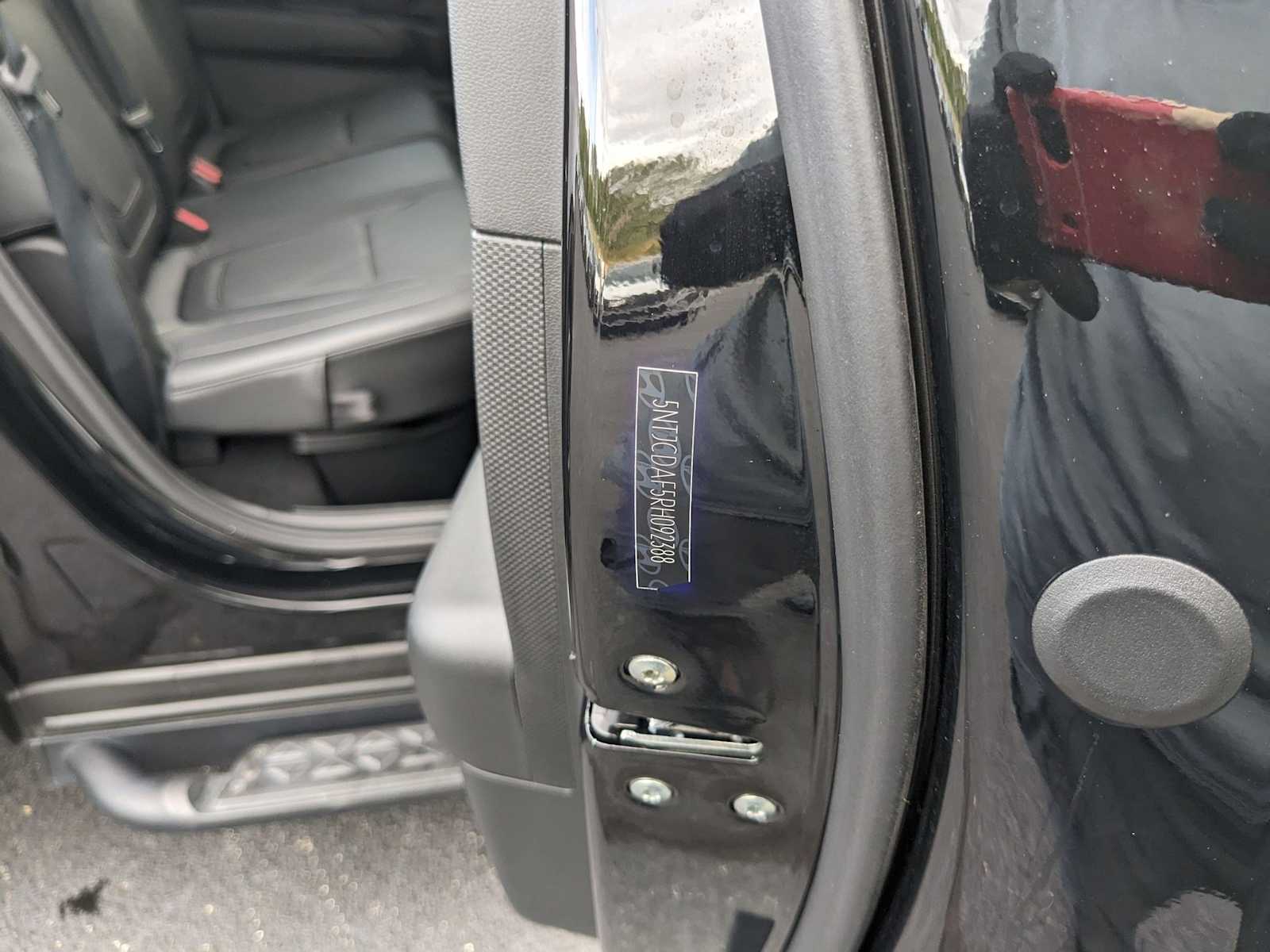 used 2024 Hyundai Santa Cruz car, priced at $32,500