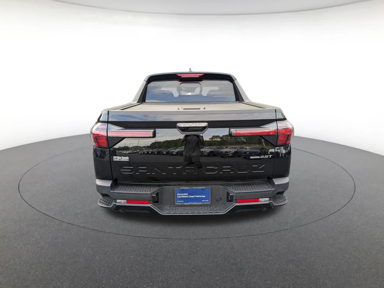 used 2024 Hyundai Santa Cruz car, priced at $32,500