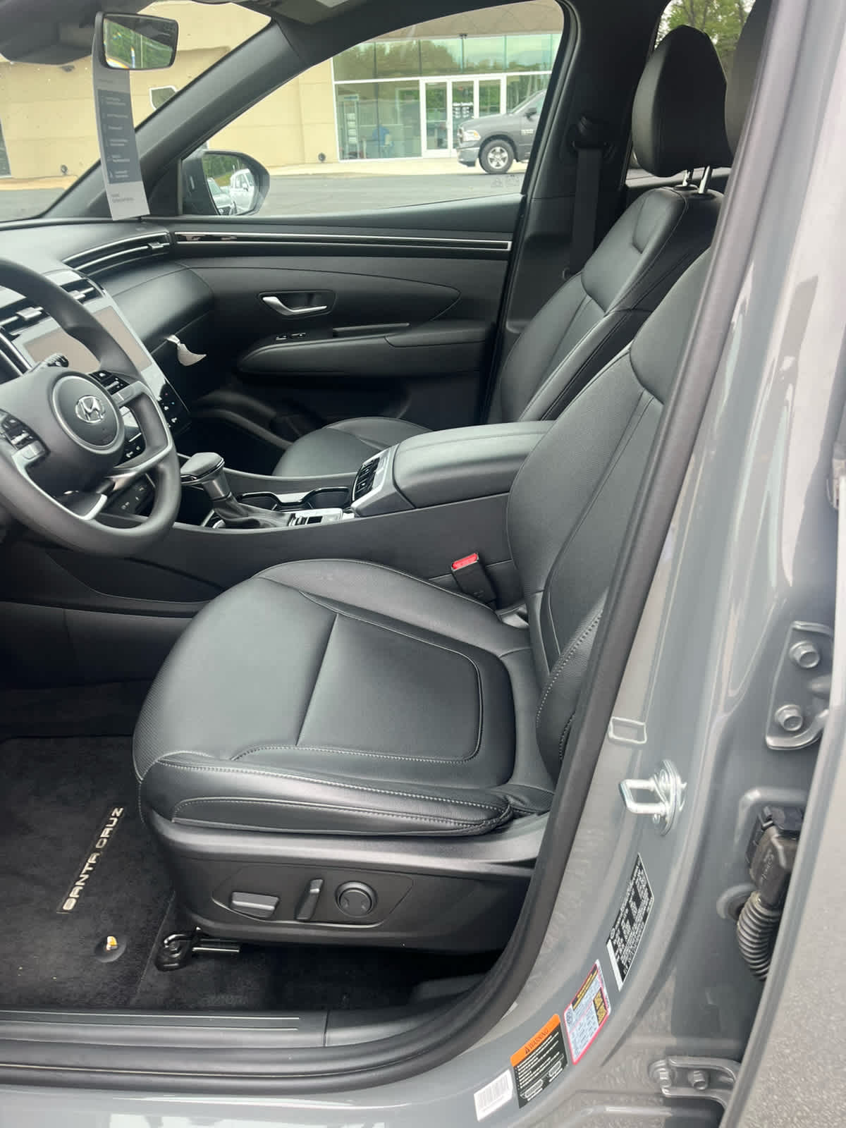used 2024 Hyundai Santa Cruz car, priced at $33,000