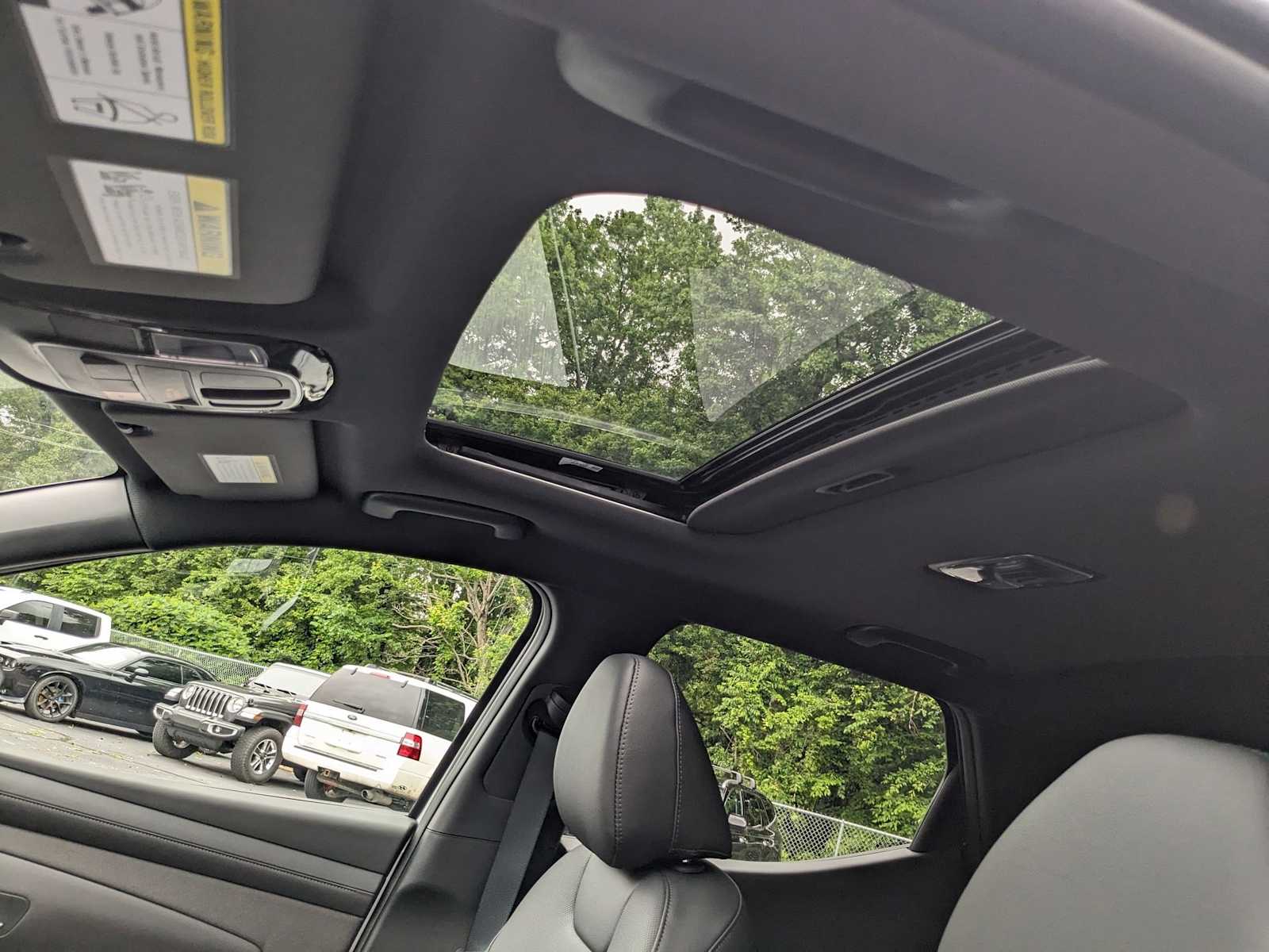 new 2025 Hyundai Santa Cruz car, priced at $37,085