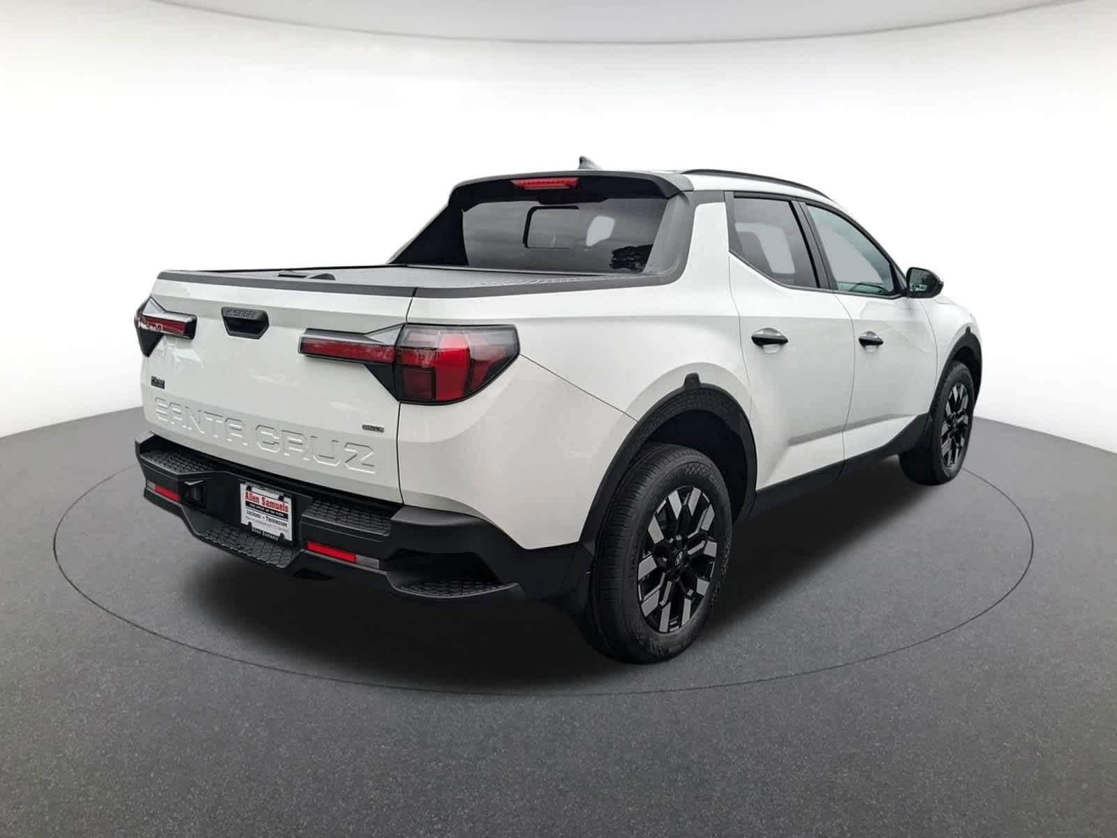 new 2025 Hyundai Santa Cruz car, priced at $37,085