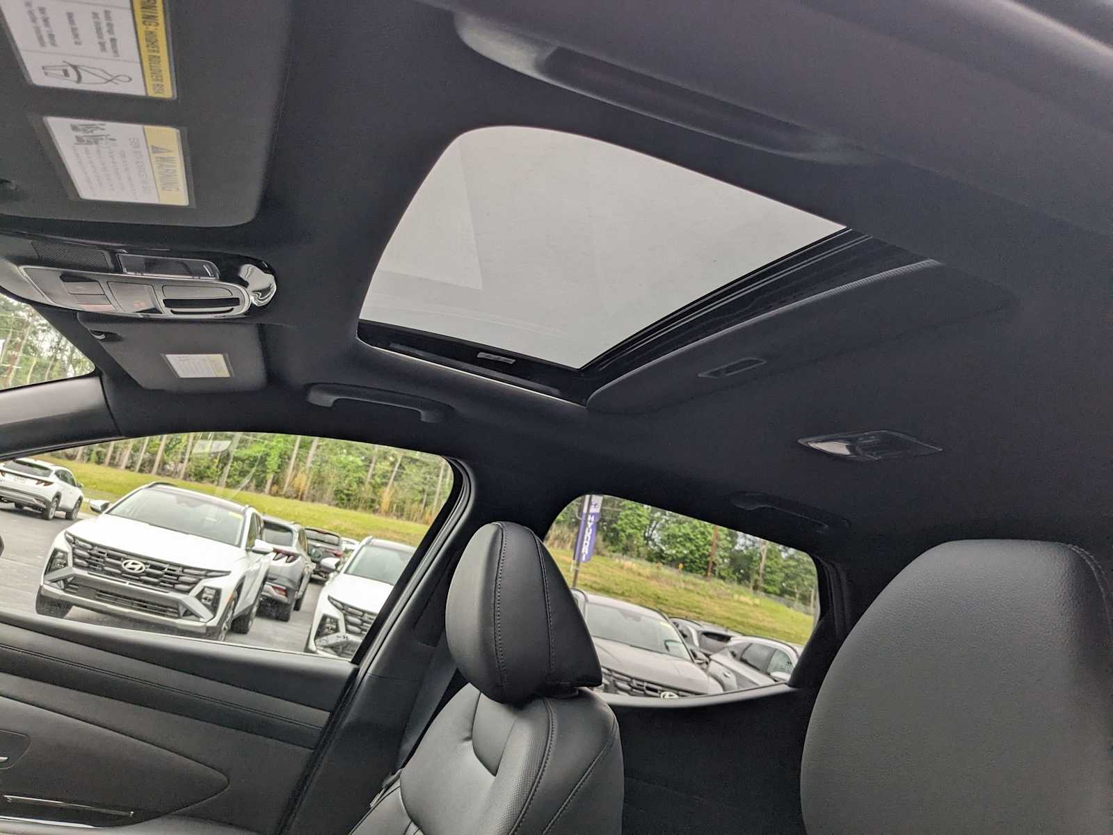 new 2025 Hyundai Santa Cruz car, priced at $35,562
