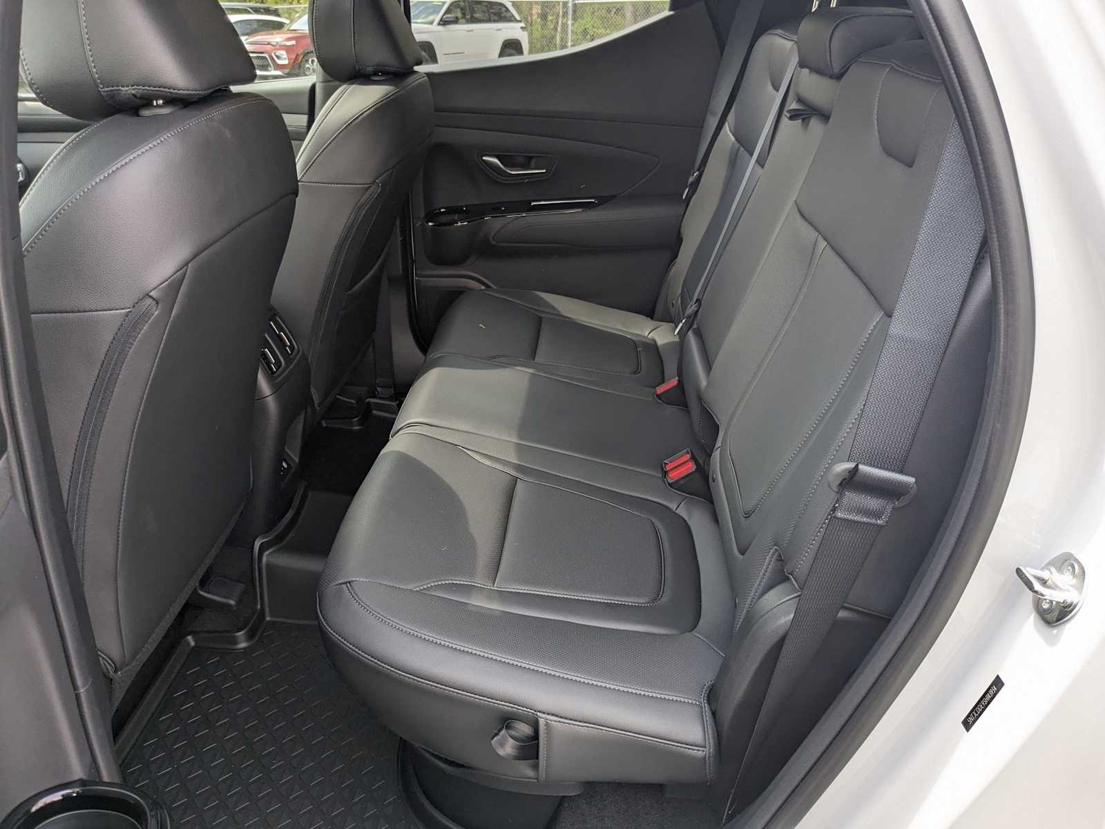 new 2025 Hyundai Santa Cruz car, priced at $35,683
