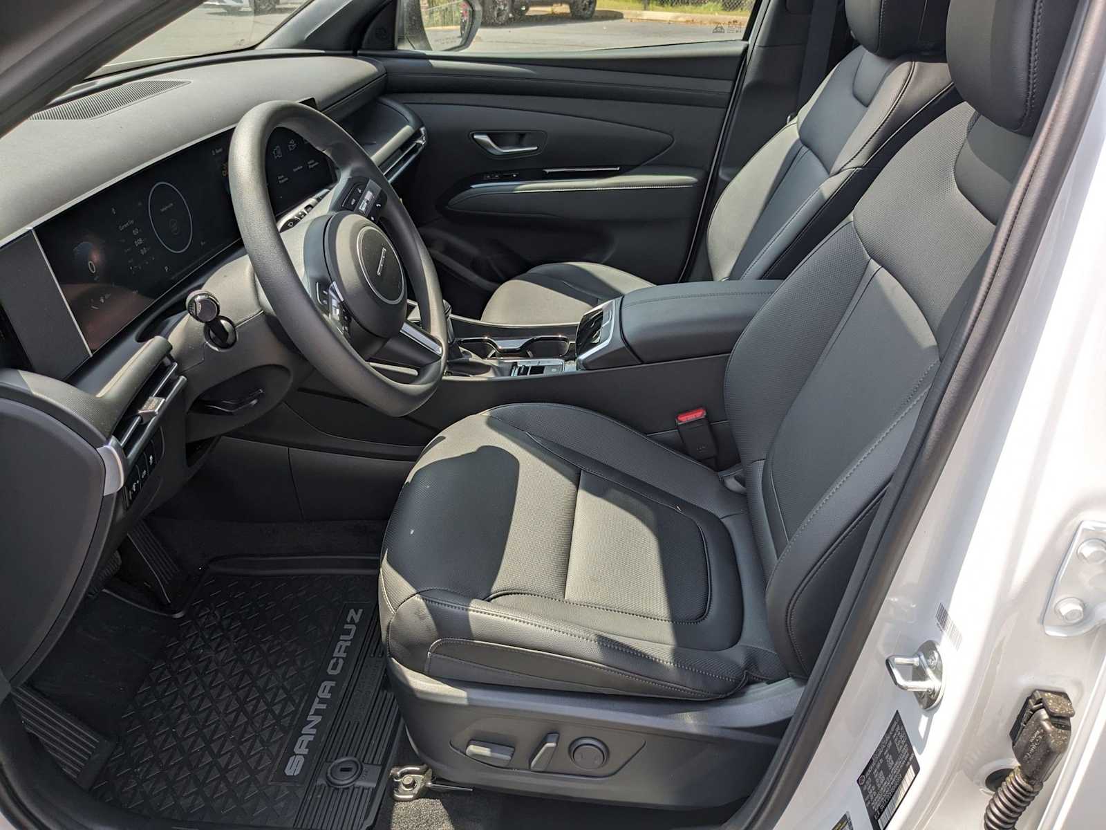 new 2025 Hyundai Santa Cruz car, priced at $35,683