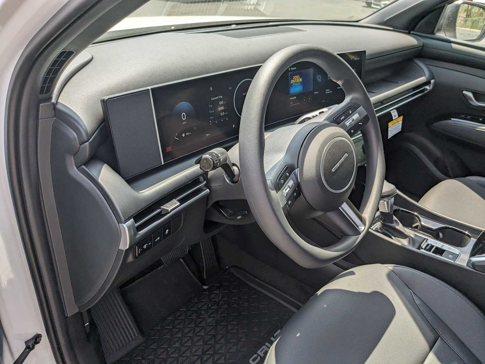 new 2025 Hyundai Santa Cruz car, priced at $35,683