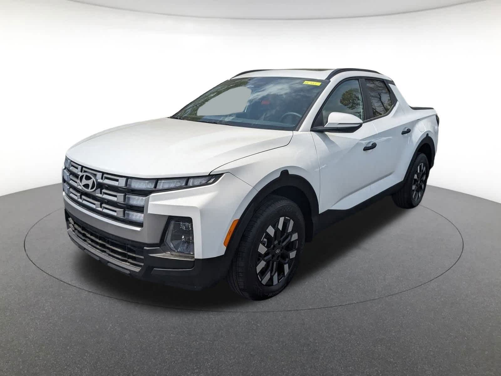 new 2025 Hyundai Santa Cruz car, priced at $35,683