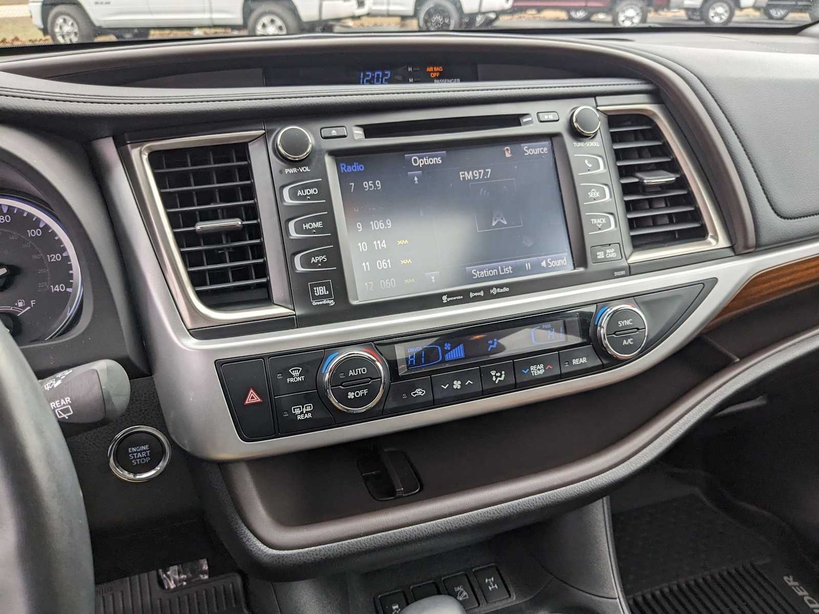 used 2019 Toyota Highlander car, priced at $32,500