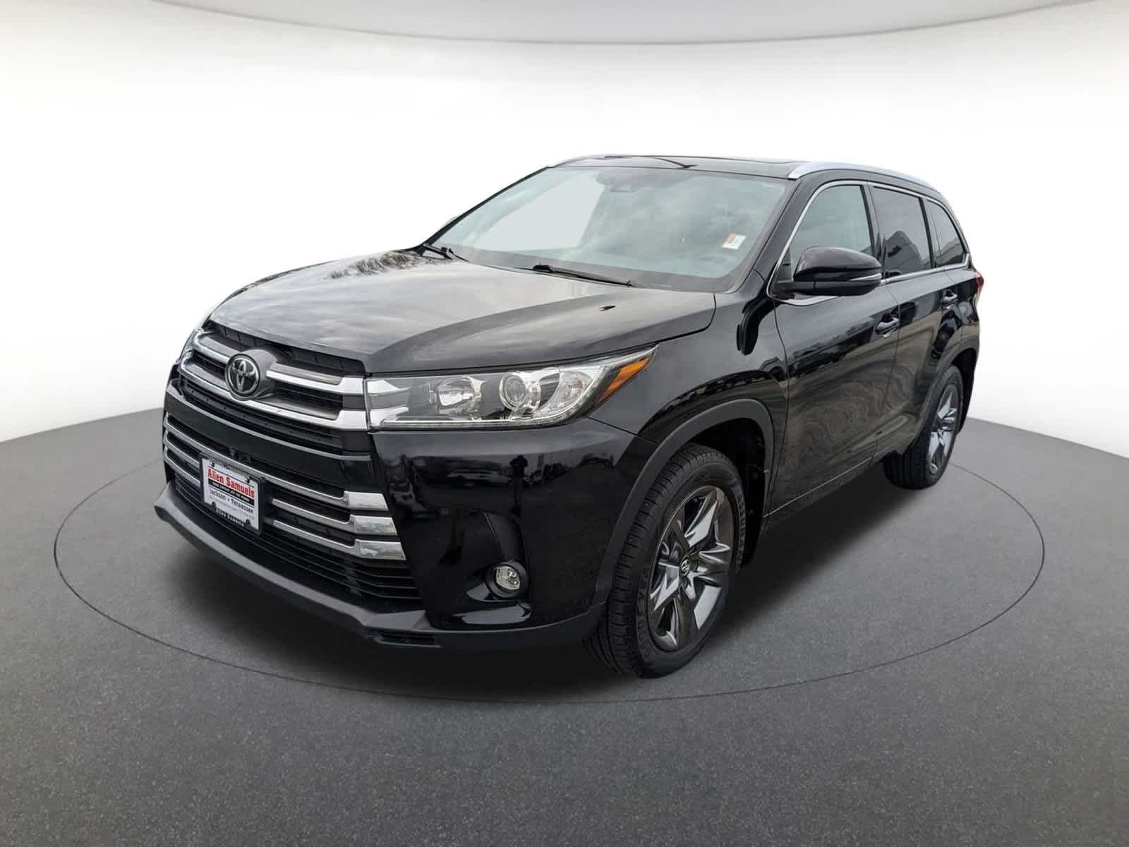 used 2019 Toyota Highlander car, priced at $32,500