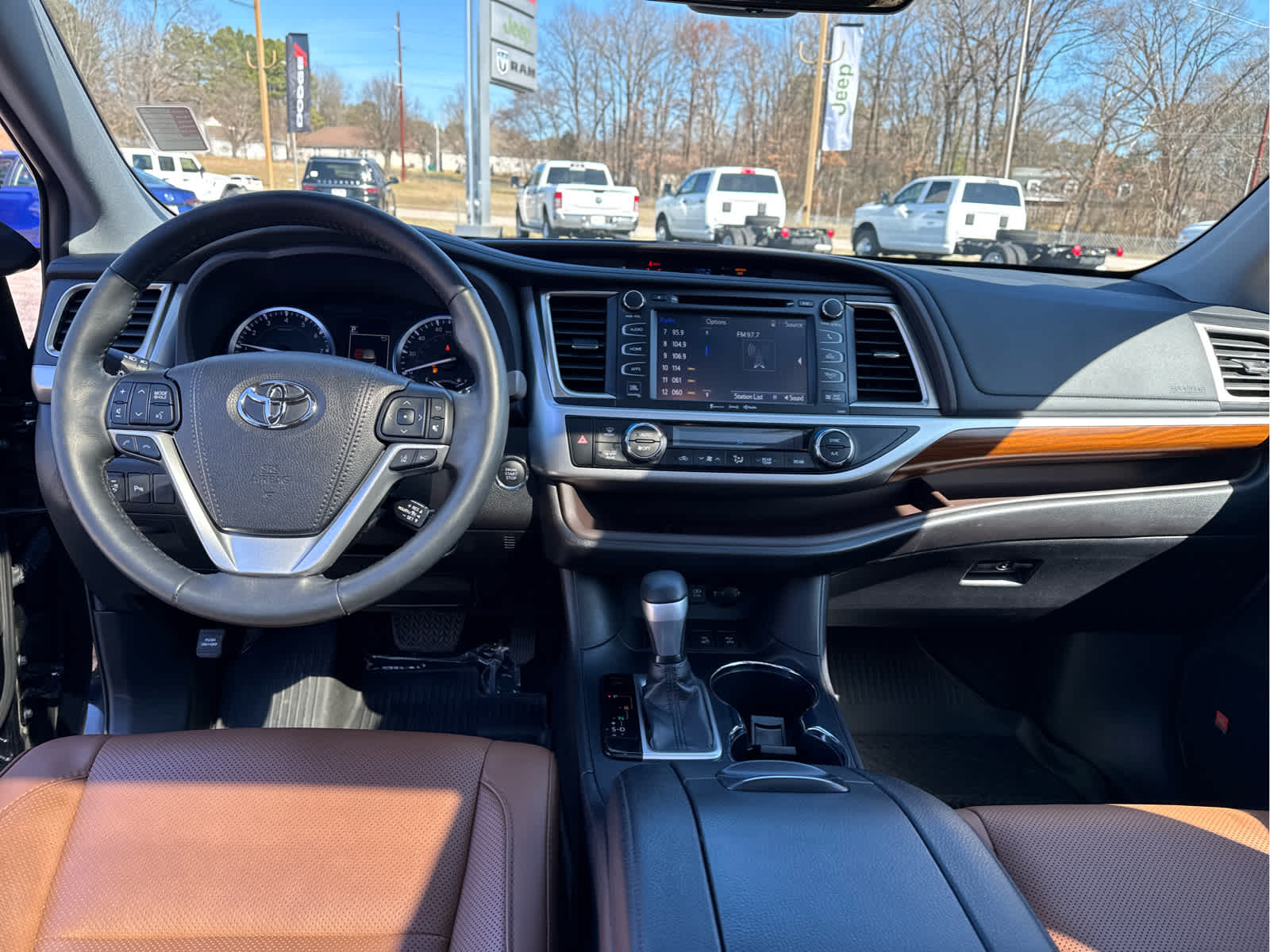 used 2019 Toyota Highlander car, priced at $25,500