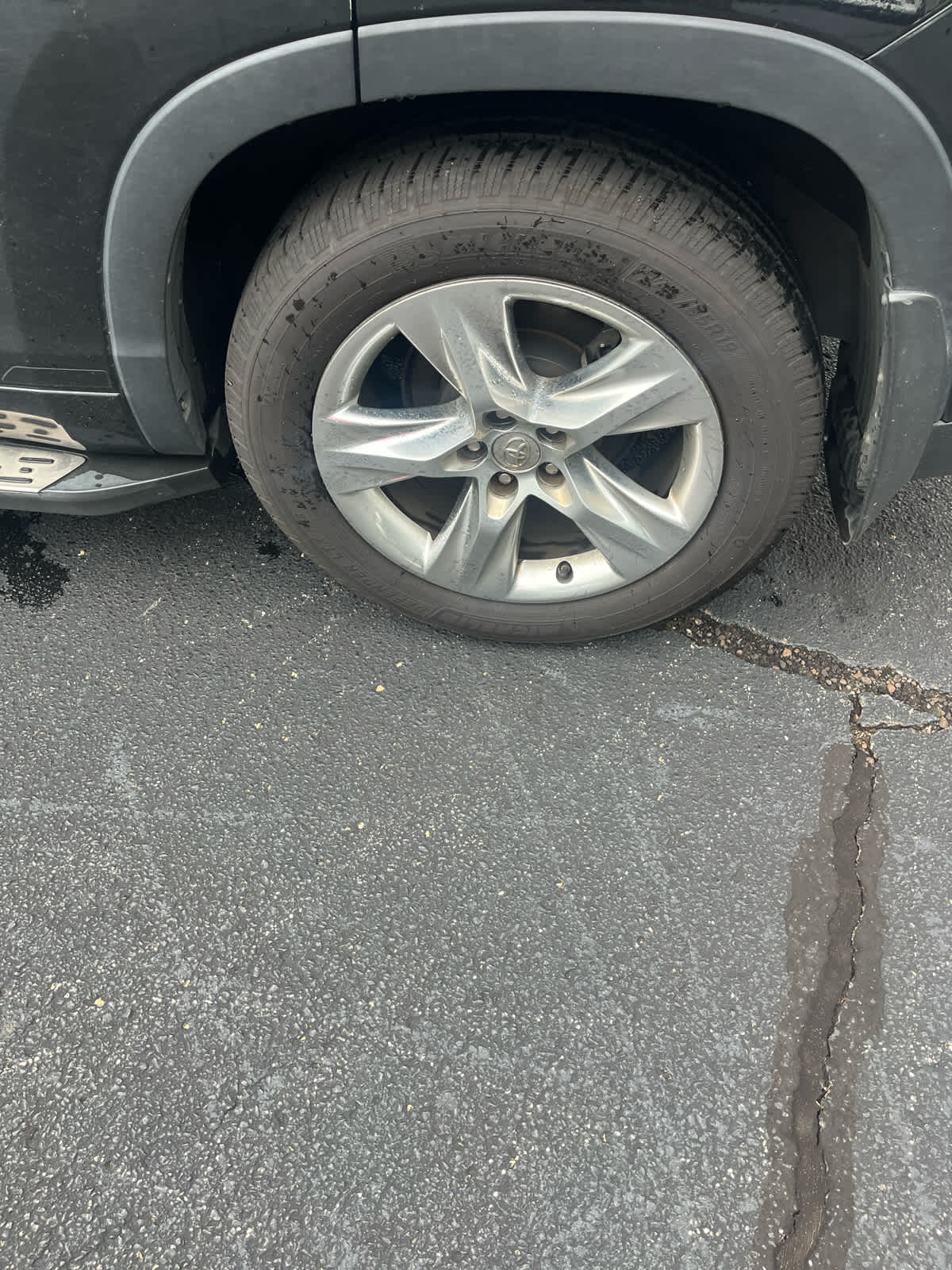 used 2015 Toyota Highlander car, priced at $21,000