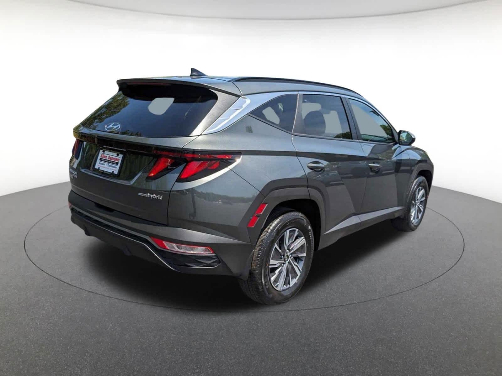 new 2024 Hyundai Tucson Hybrid car, priced at $31,099