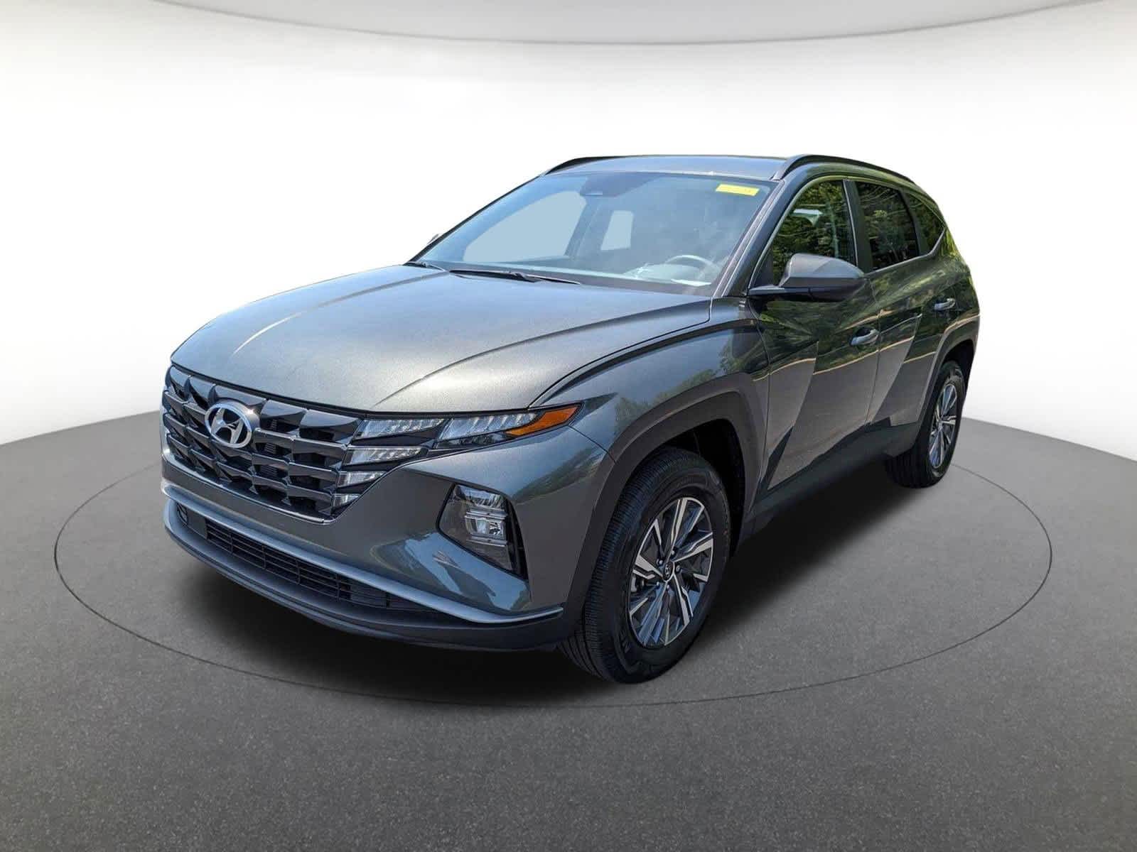 new 2024 Hyundai Tucson Hybrid car, priced at $31,099