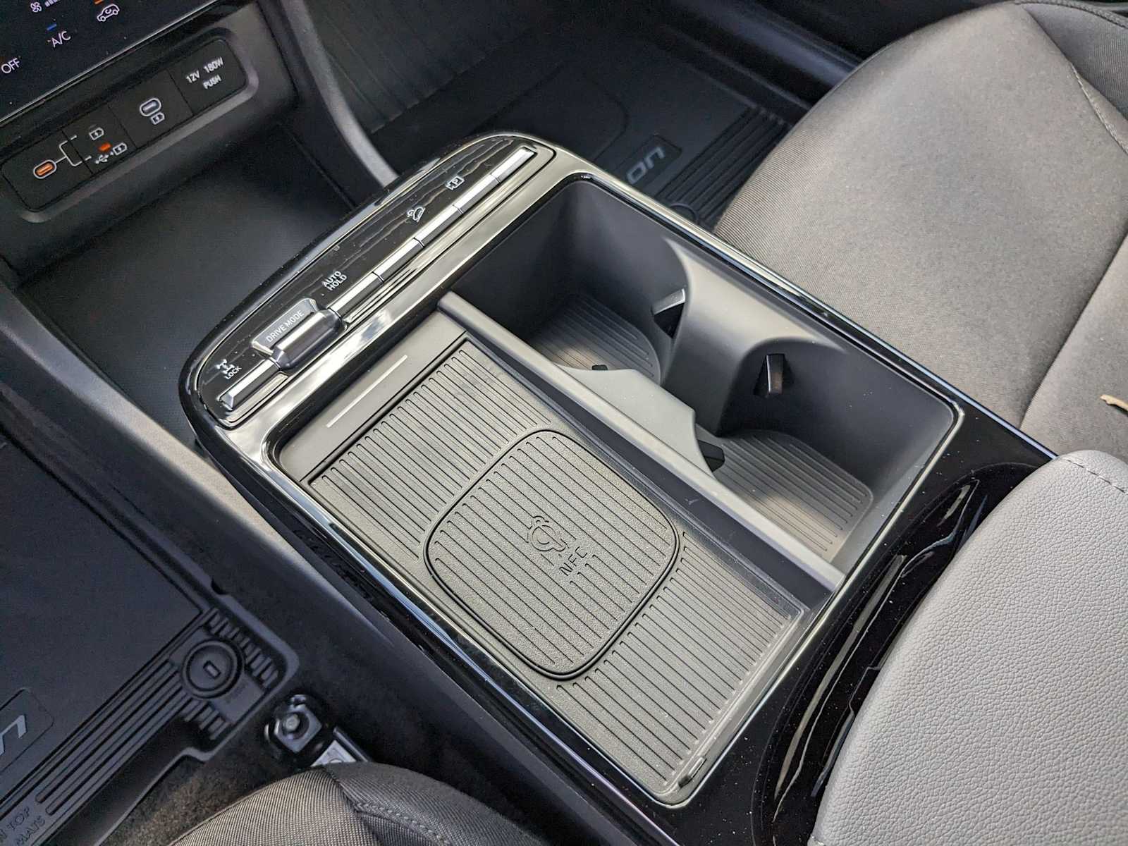 new 2025 Hyundai Tucson Hybrid car, priced at $34,719