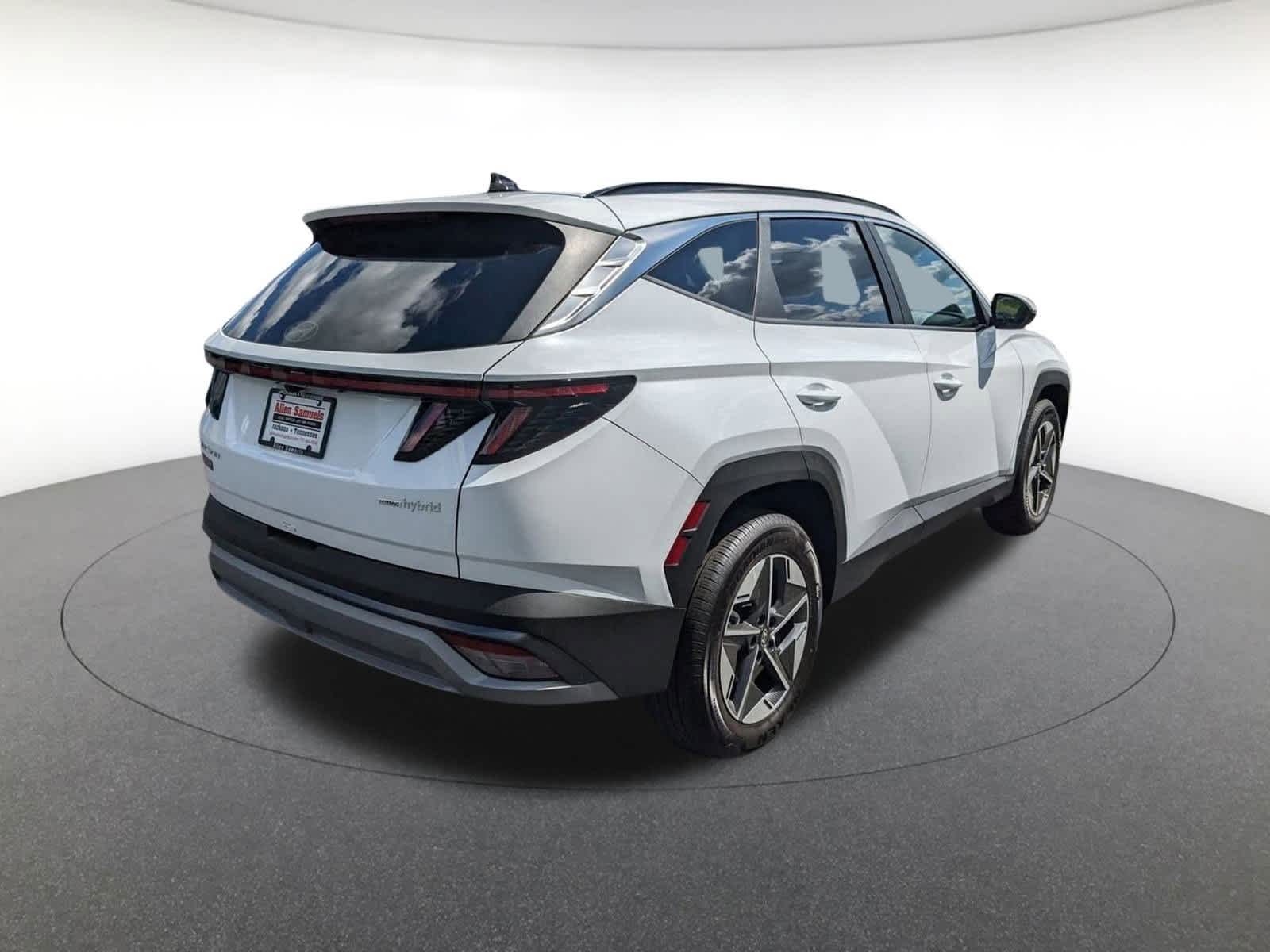 new 2025 Hyundai Tucson Hybrid car, priced at $37,771
