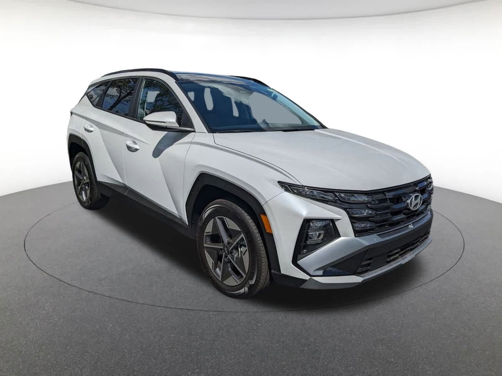 new 2025 Hyundai Tucson Hybrid car, priced at $37,771
