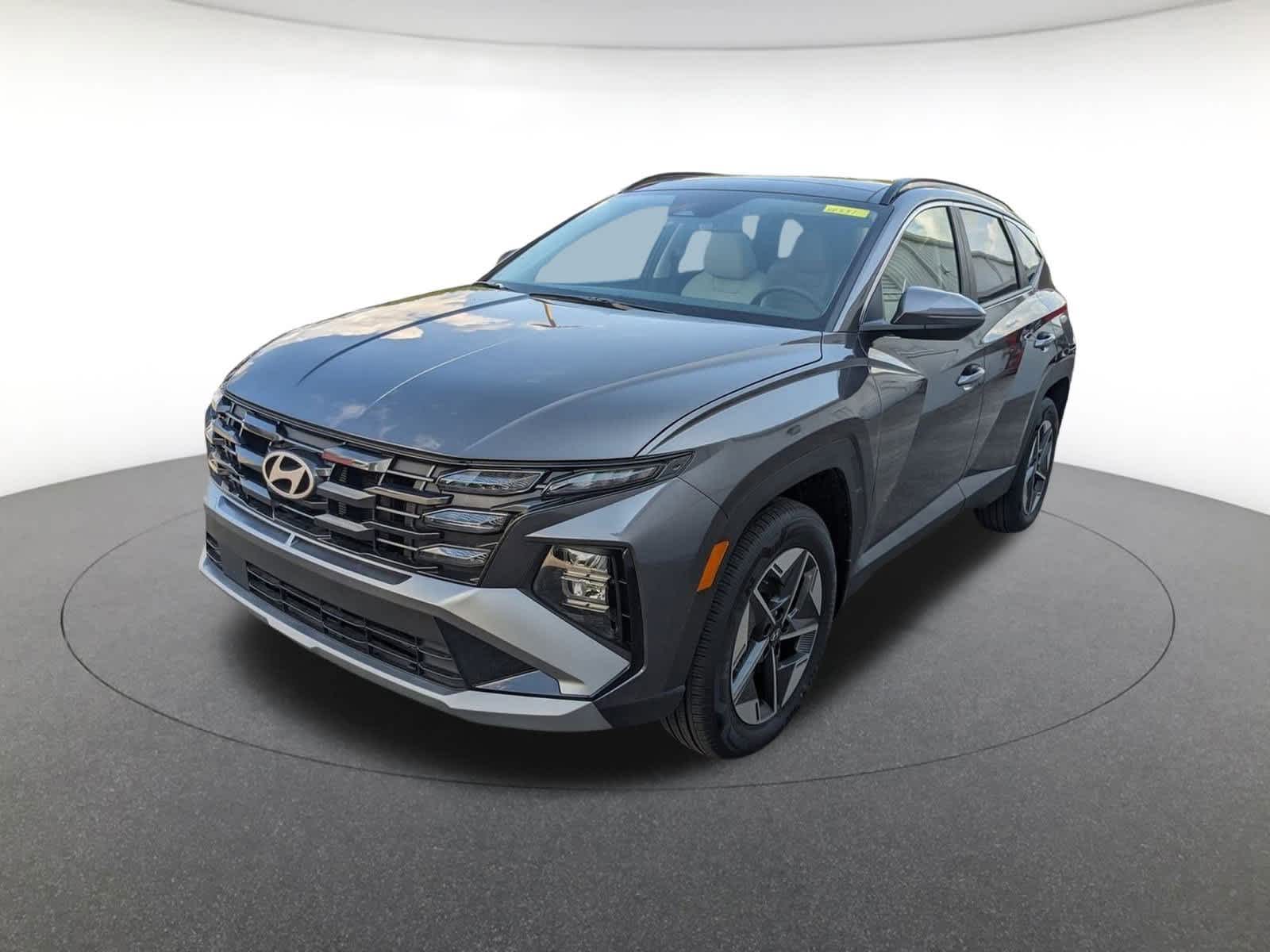 new 2025 Hyundai Tucson Hybrid car, priced at $38,500