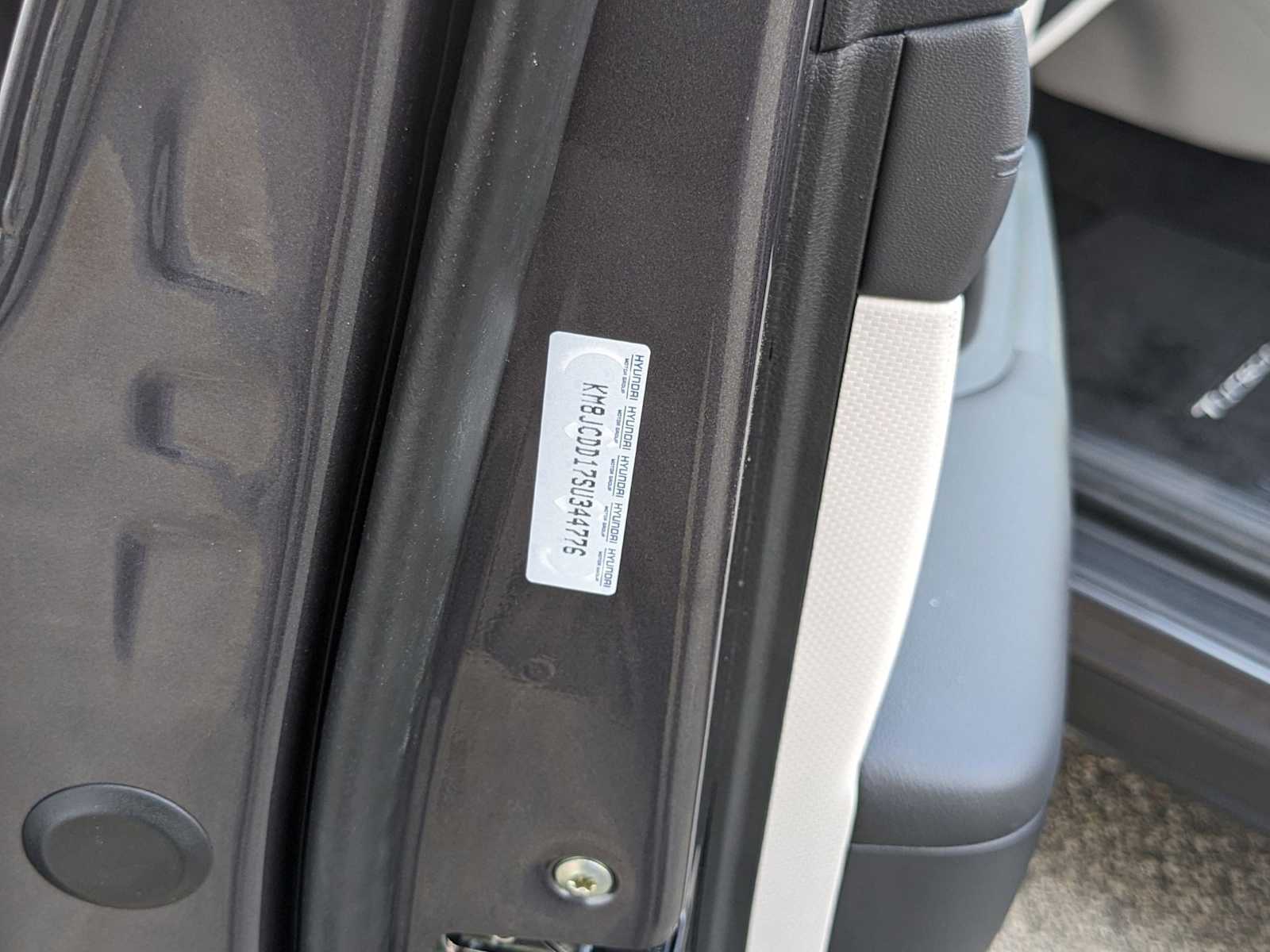 new 2025 Hyundai Tucson Hybrid car, priced at $38,500