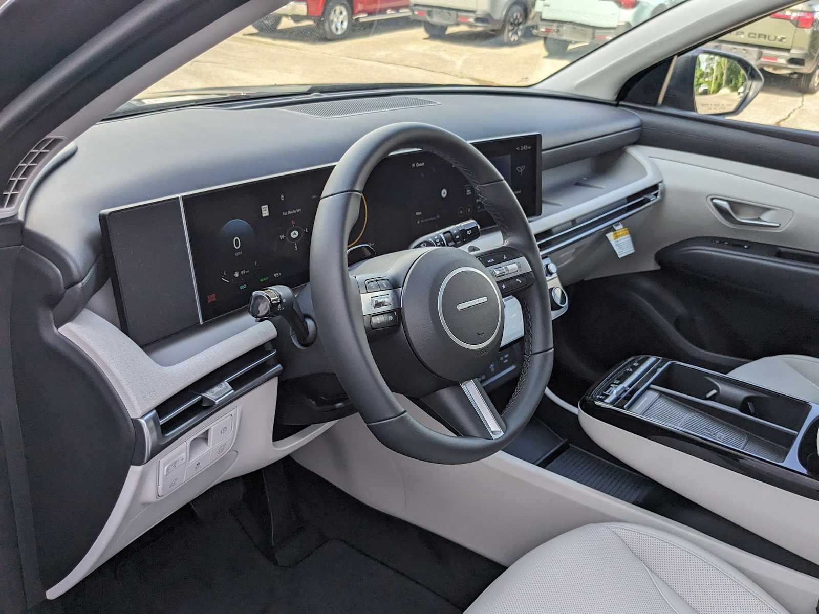 new 2025 Hyundai Tucson Hybrid car, priced at $38,500
