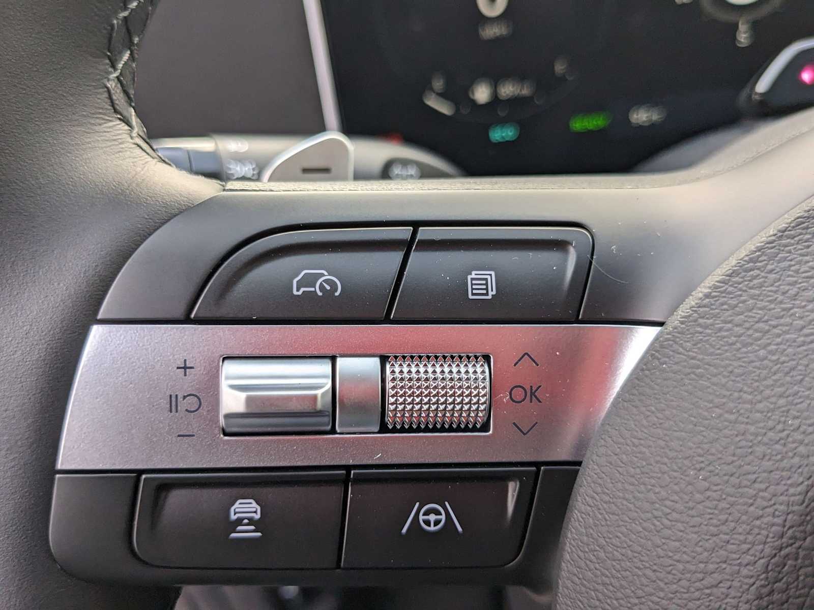 new 2025 Hyundai Tucson Hybrid car, priced at $38,500