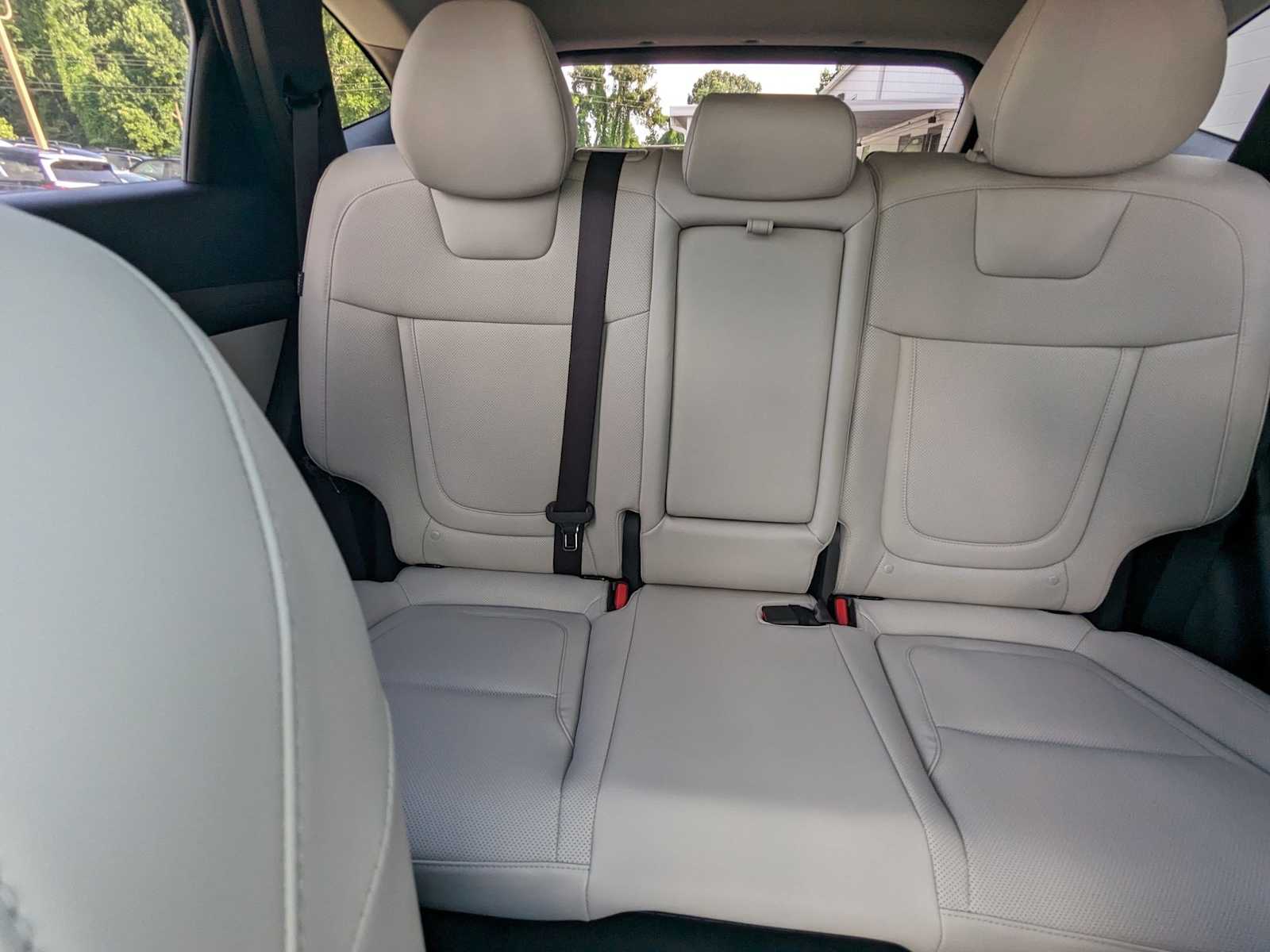 new 2025 Hyundai Tucson Hybrid car, priced at $38,500