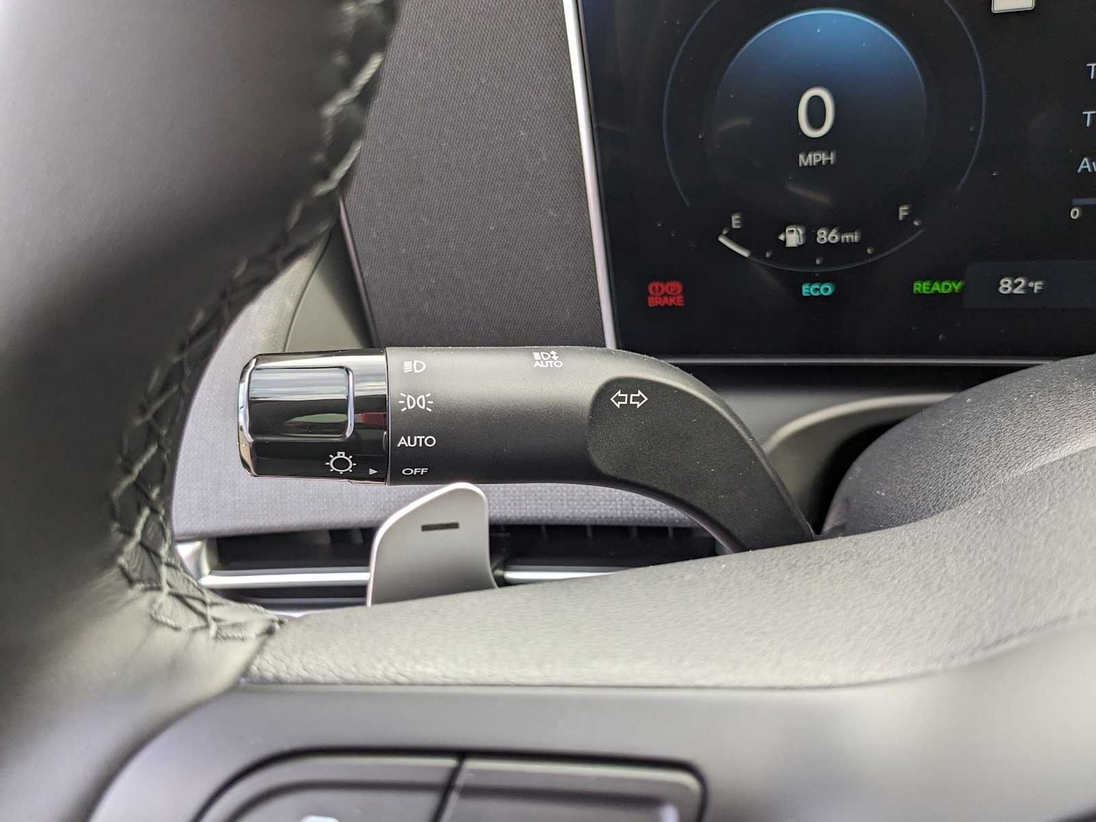 new 2025 Hyundai Tucson Hybrid car, priced at $38,500