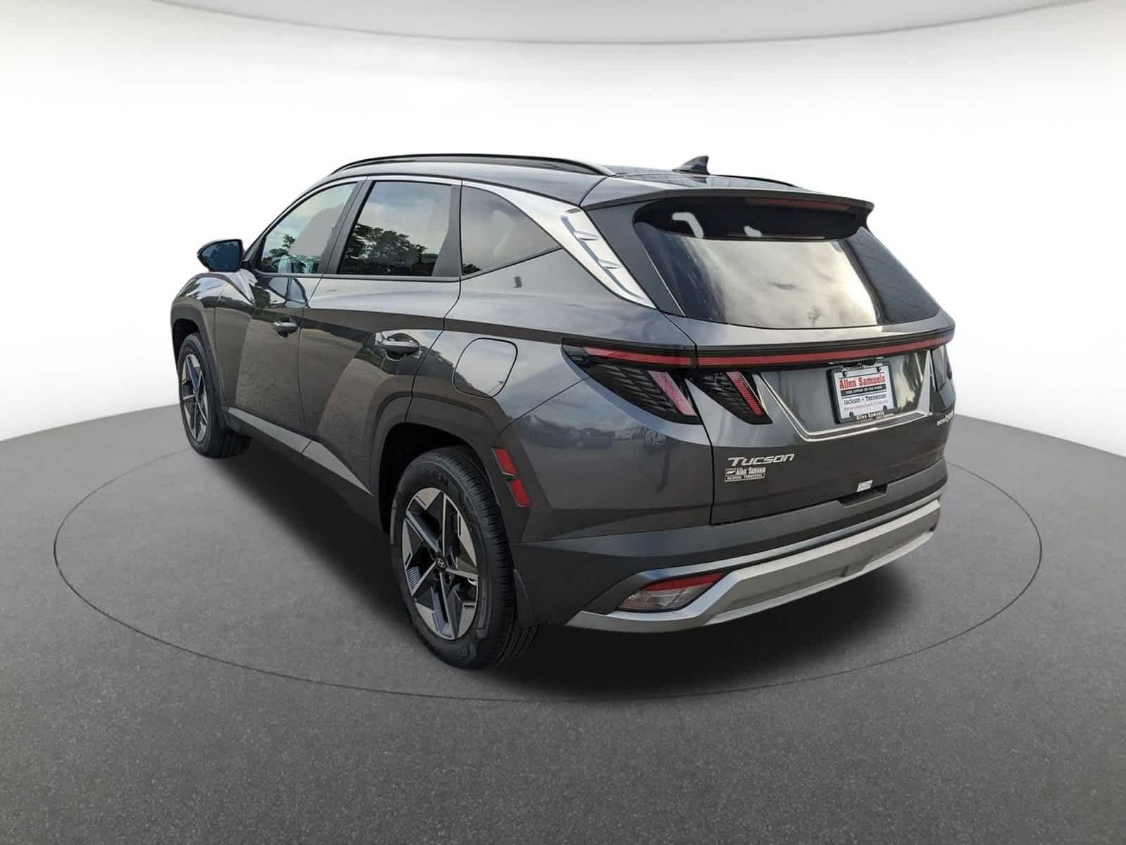 new 2025 Hyundai Tucson Hybrid car, priced at $38,500