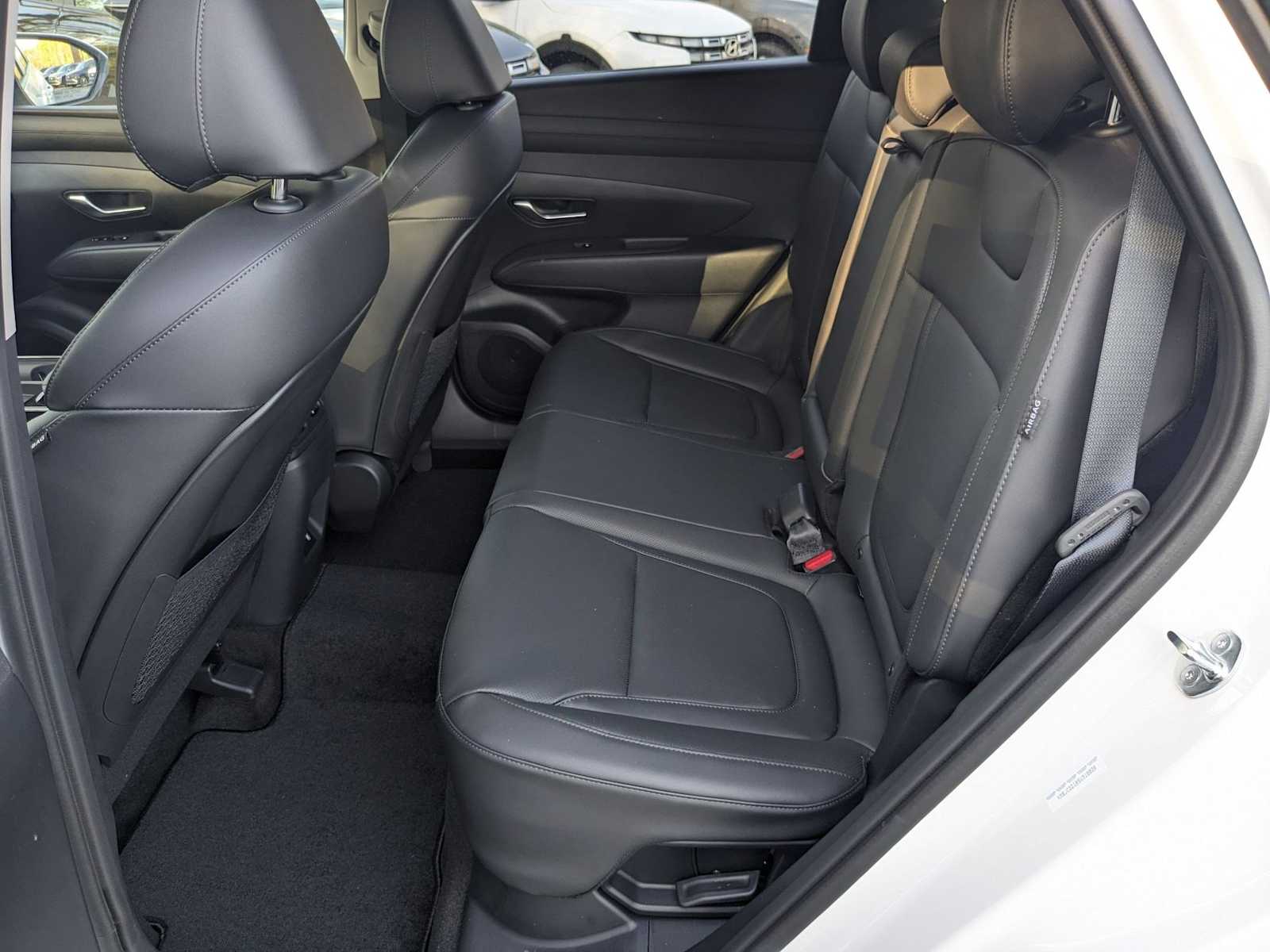 new 2025 Hyundai Tucson Hybrid car, priced at $37,643