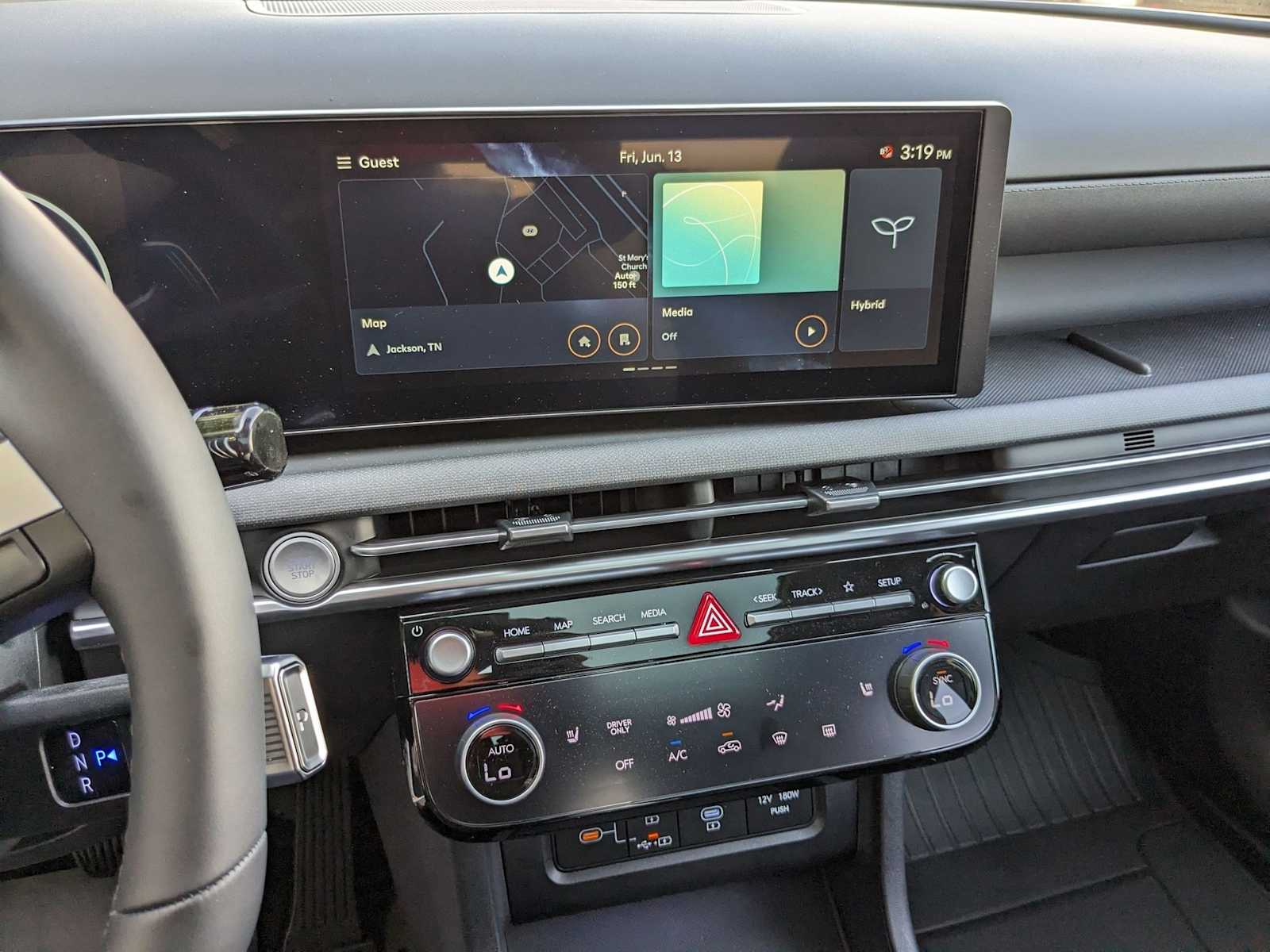 new 2025 Hyundai Tucson Hybrid car, priced at $37,715