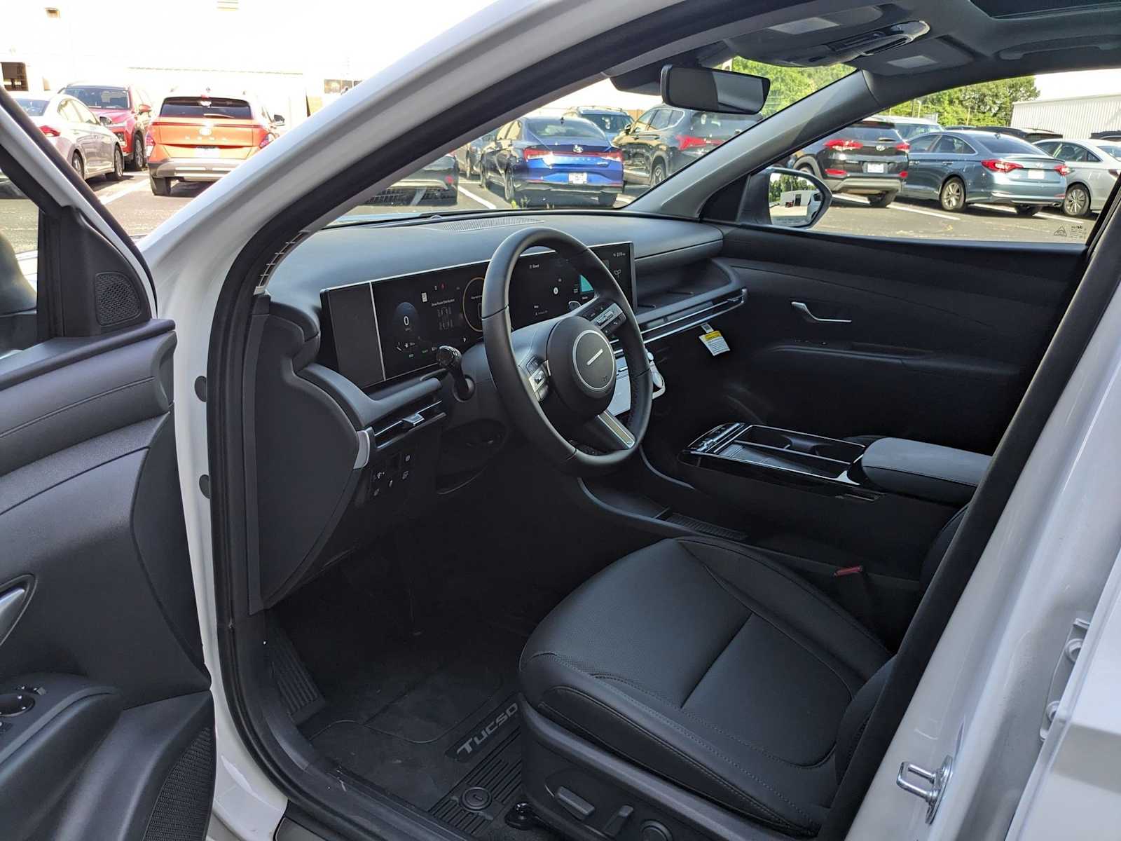 new 2025 Hyundai Tucson Hybrid car, priced at $37,715