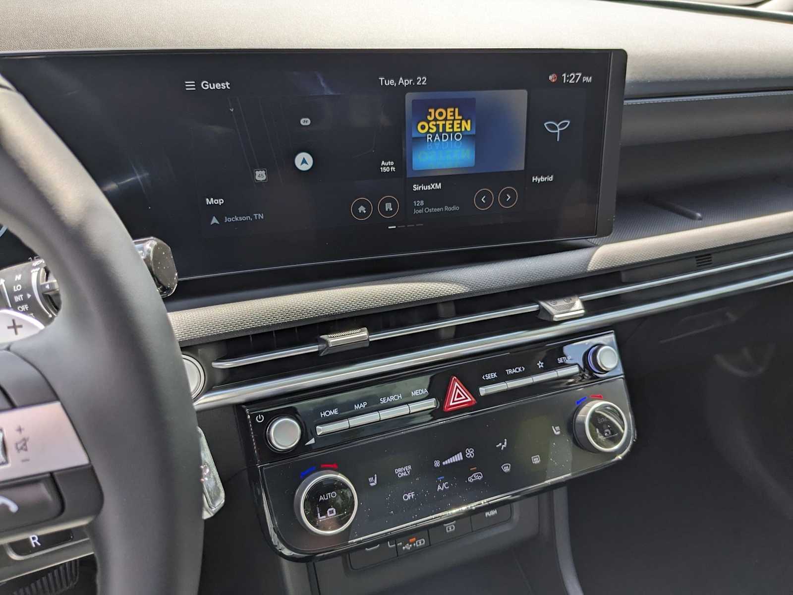 new 2025 Hyundai Tucson Hybrid car, priced at $37,163