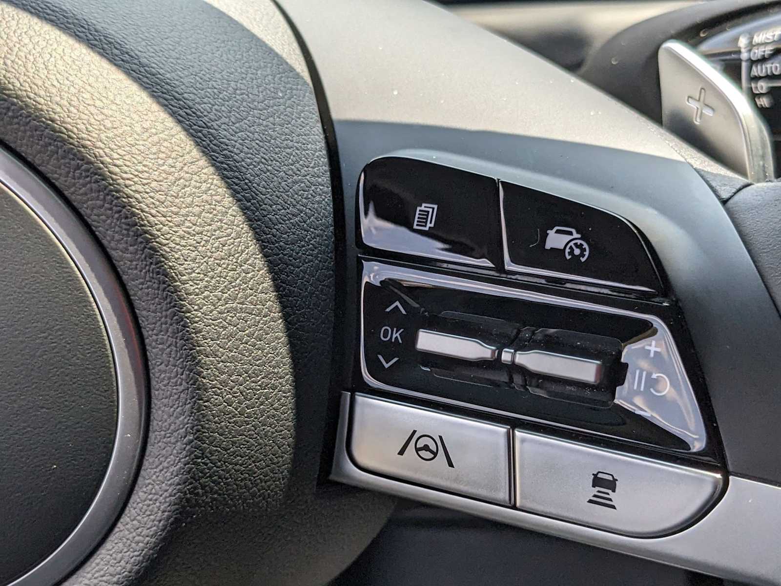 used 2023 Hyundai Tucson Hybrid car, priced at $32,274