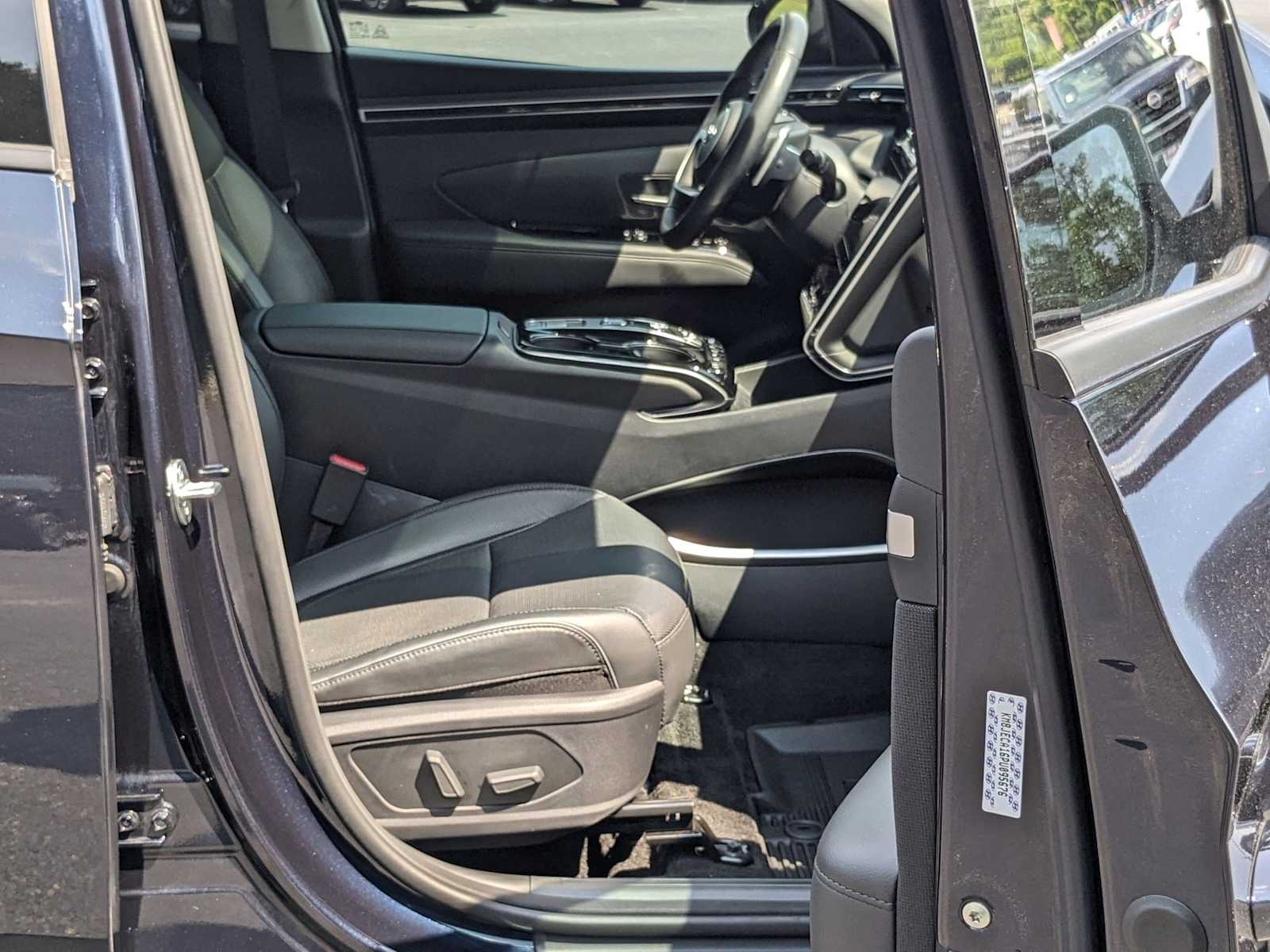 used 2023 Hyundai Tucson Hybrid car, priced at $32,274