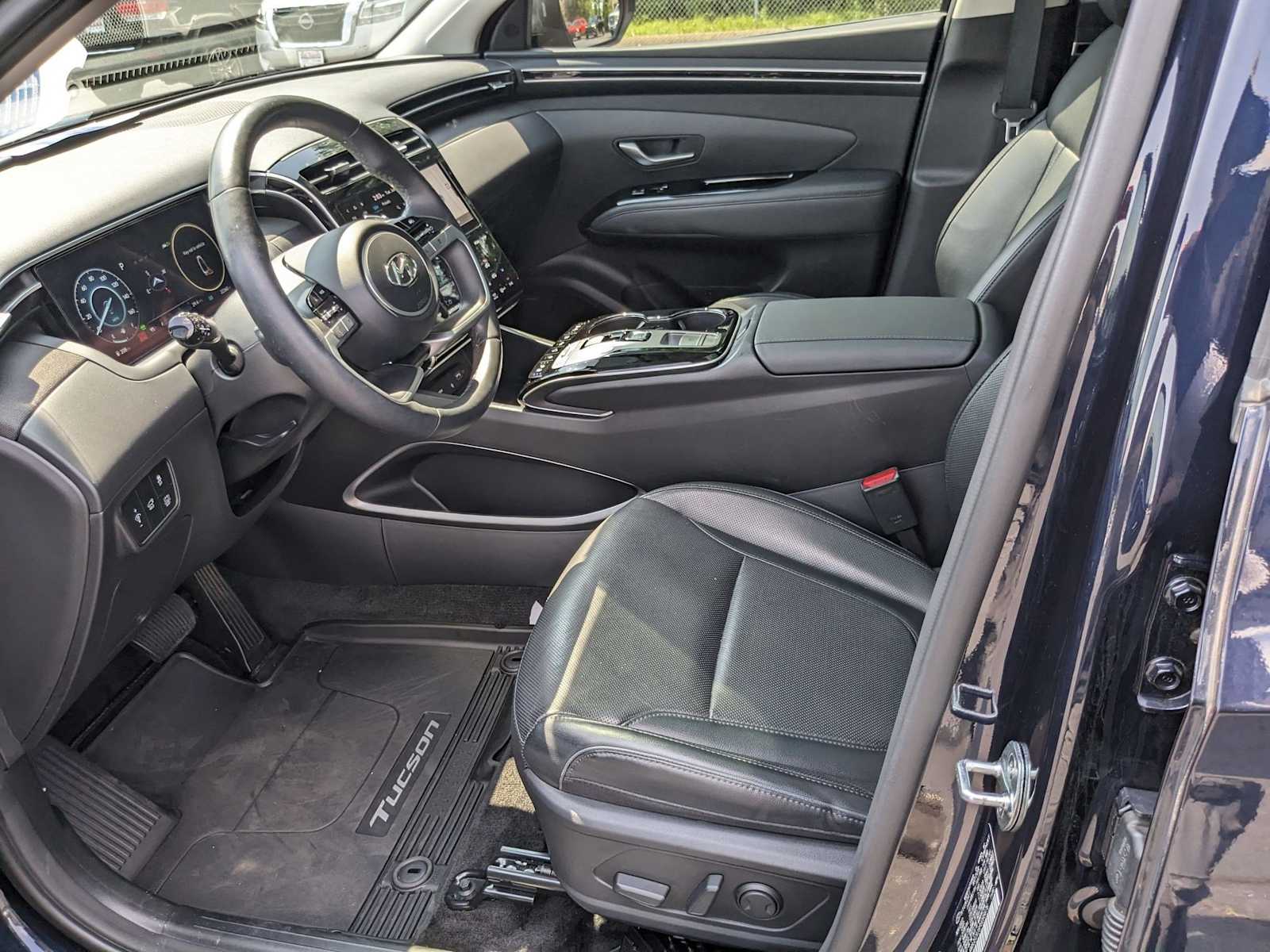 used 2023 Hyundai Tucson Hybrid car, priced at $32,274