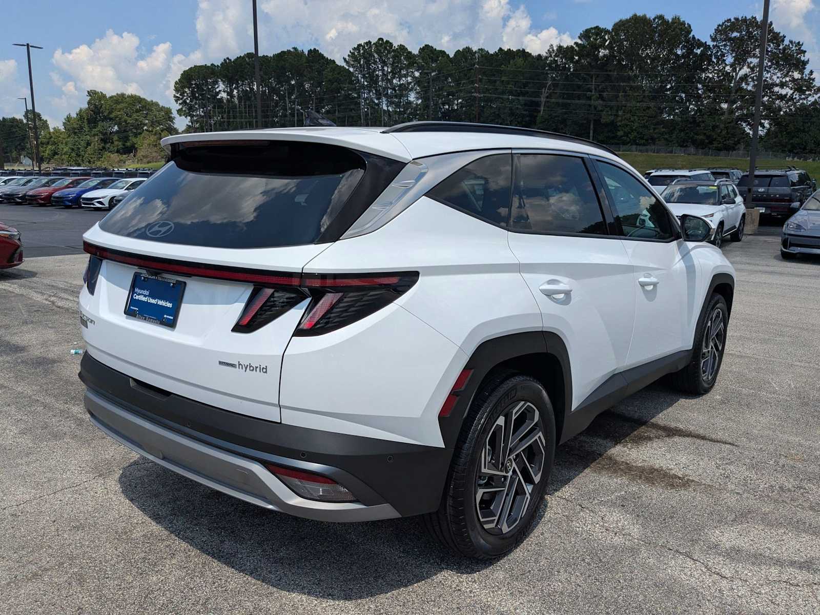 used 2025 Hyundai Tucson Hybrid car