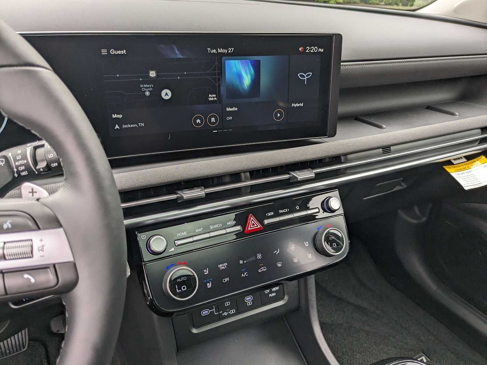 new 2025 Hyundai Tucson Hybrid car, priced at $43,385