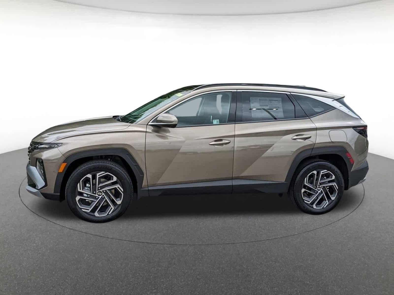 new 2025 Hyundai Tucson Hybrid car, priced at $43,385
