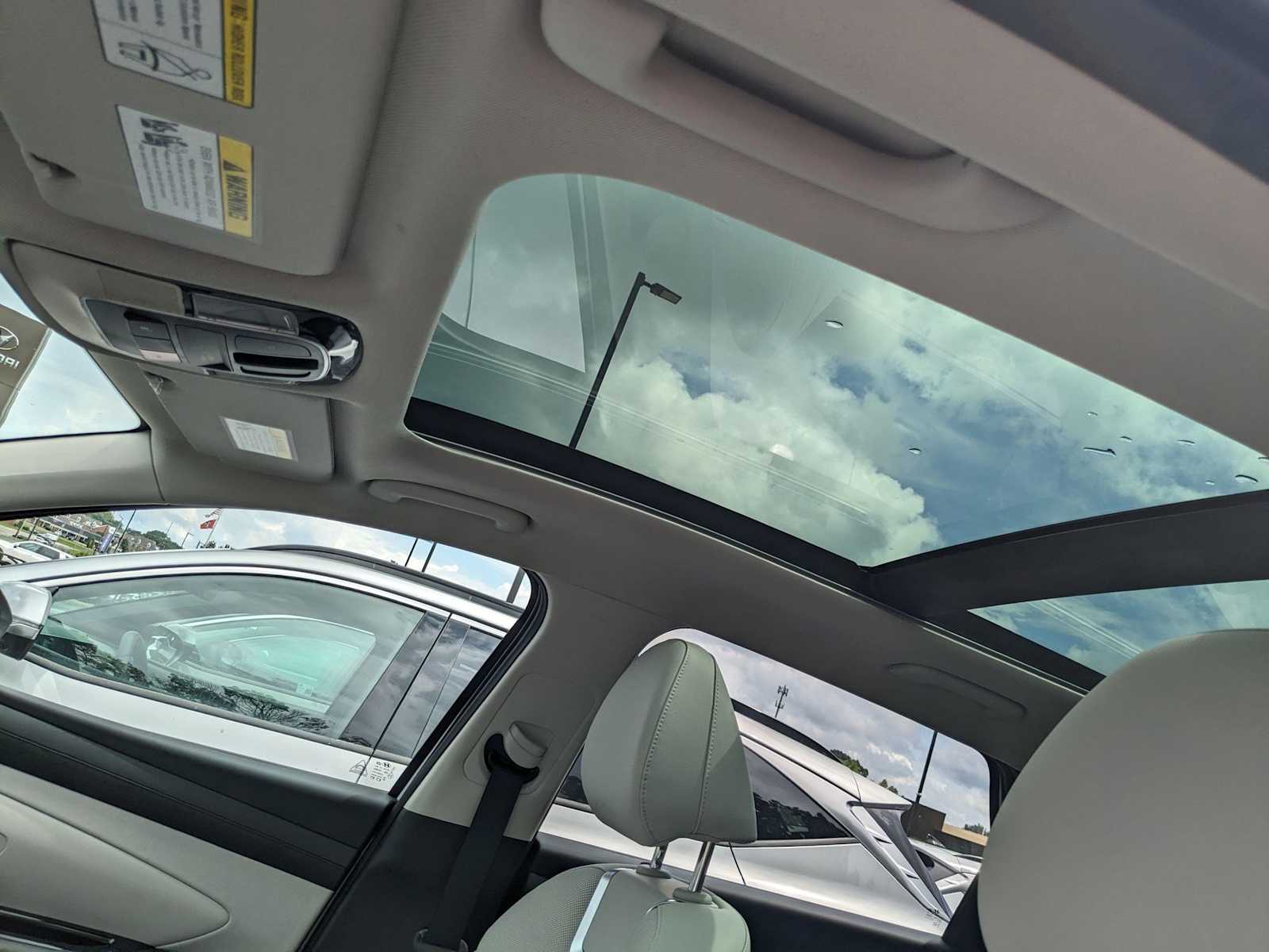 new 2025 Hyundai Tucson Hybrid car, priced at $43,830
