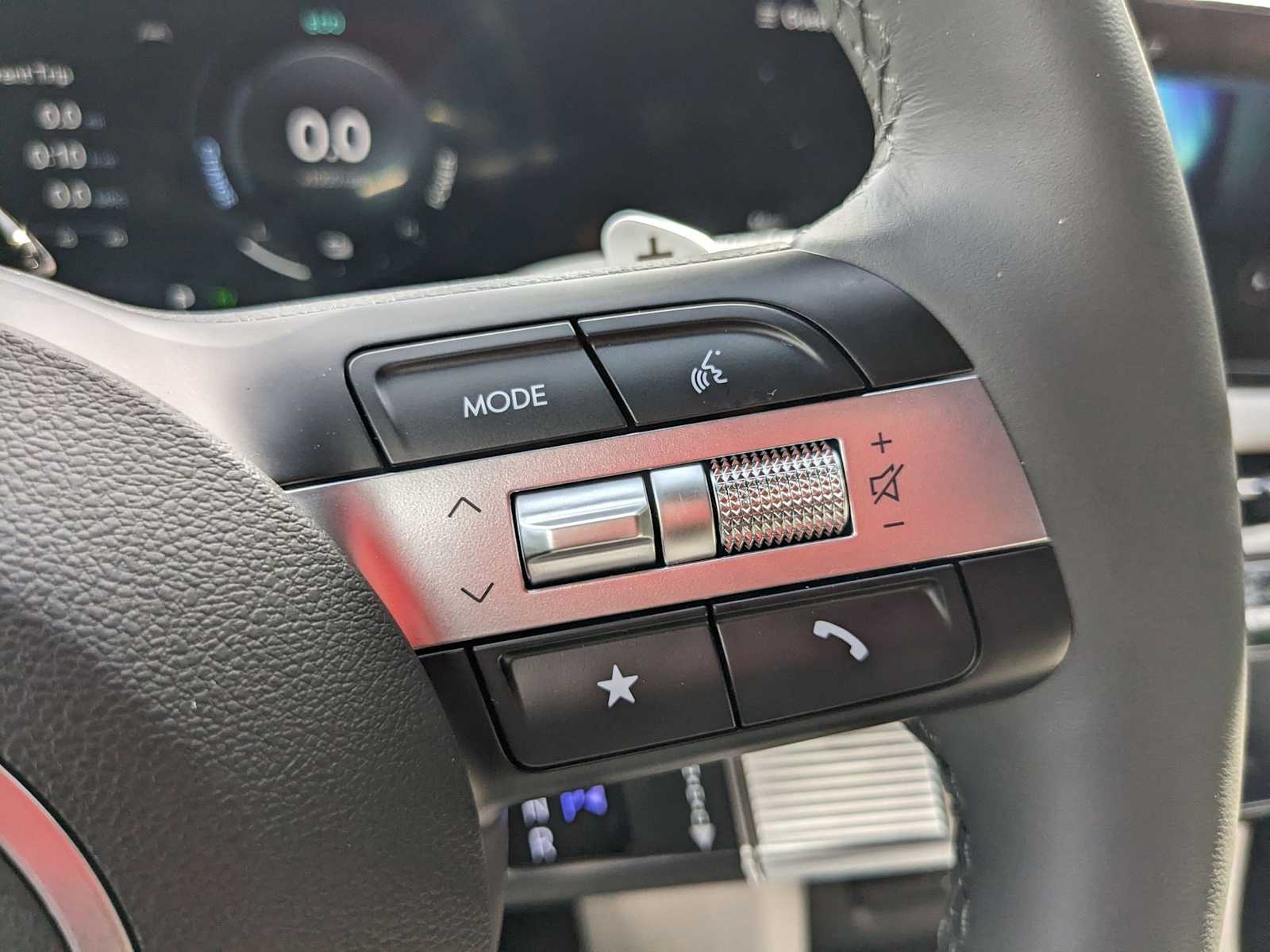 new 2025 Hyundai Tucson Hybrid car, priced at $43,885