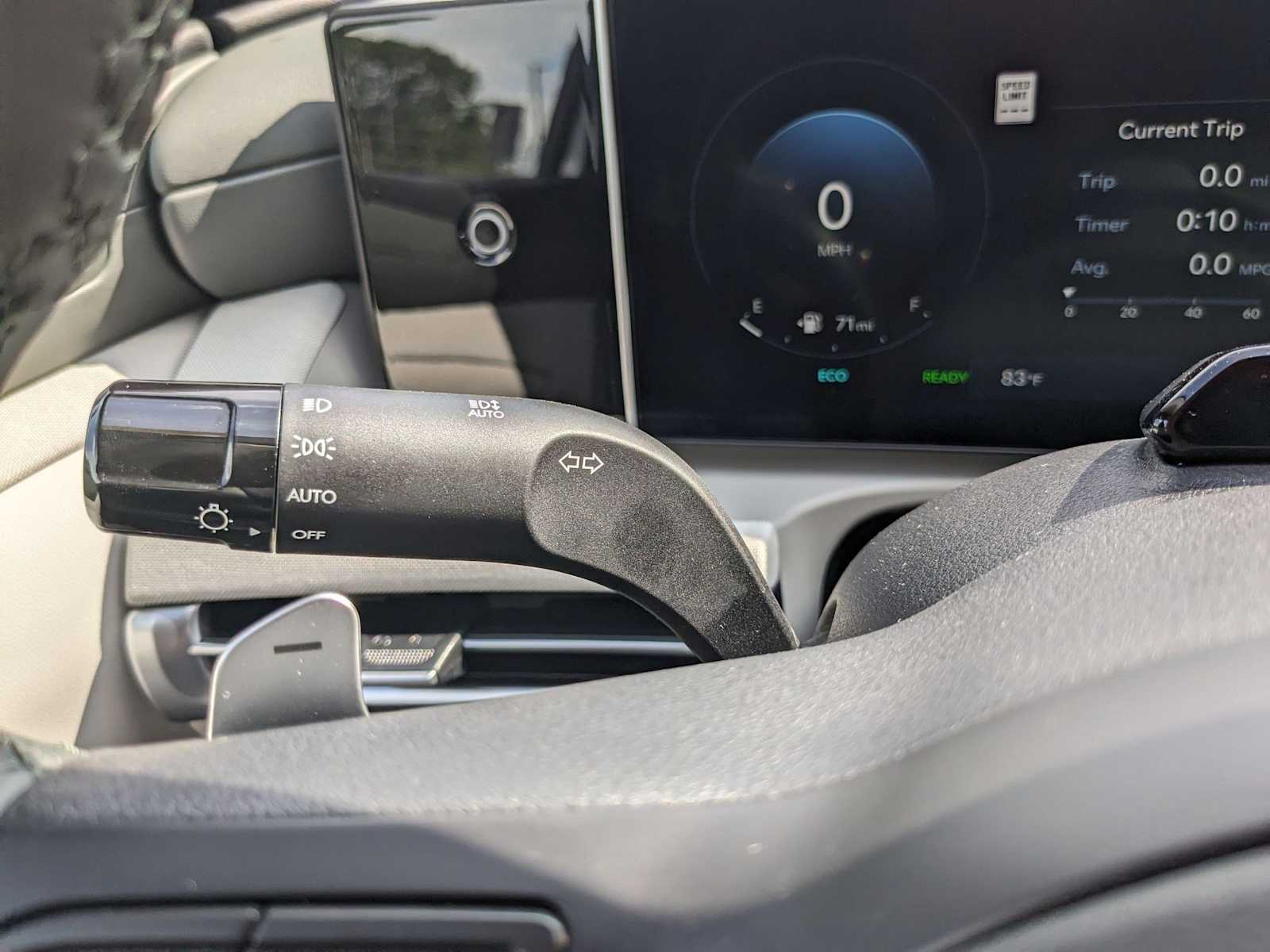 new 2025 Hyundai Tucson Hybrid car, priced at $43,885