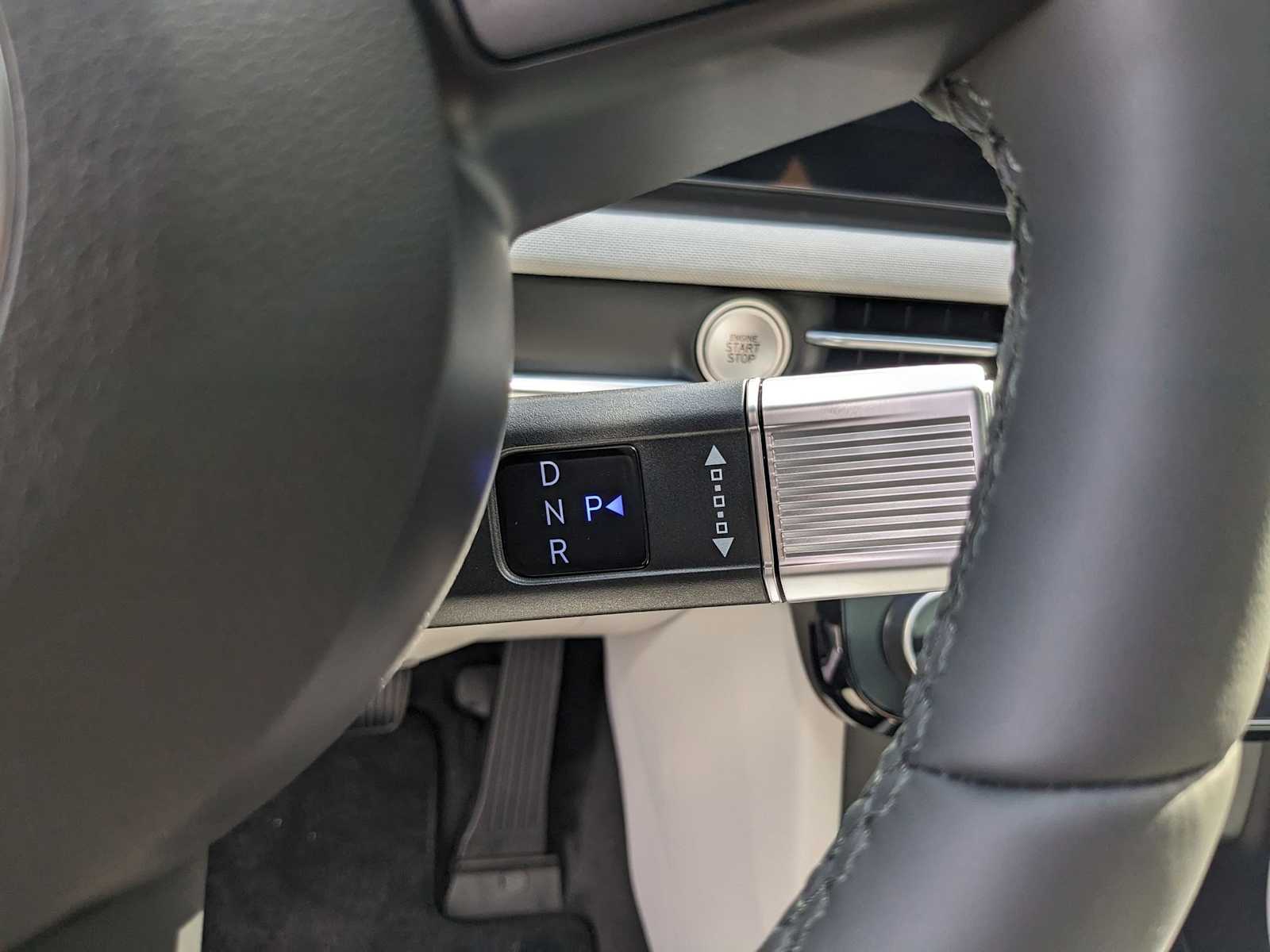 new 2025 Hyundai Tucson Hybrid car, priced at $43,885