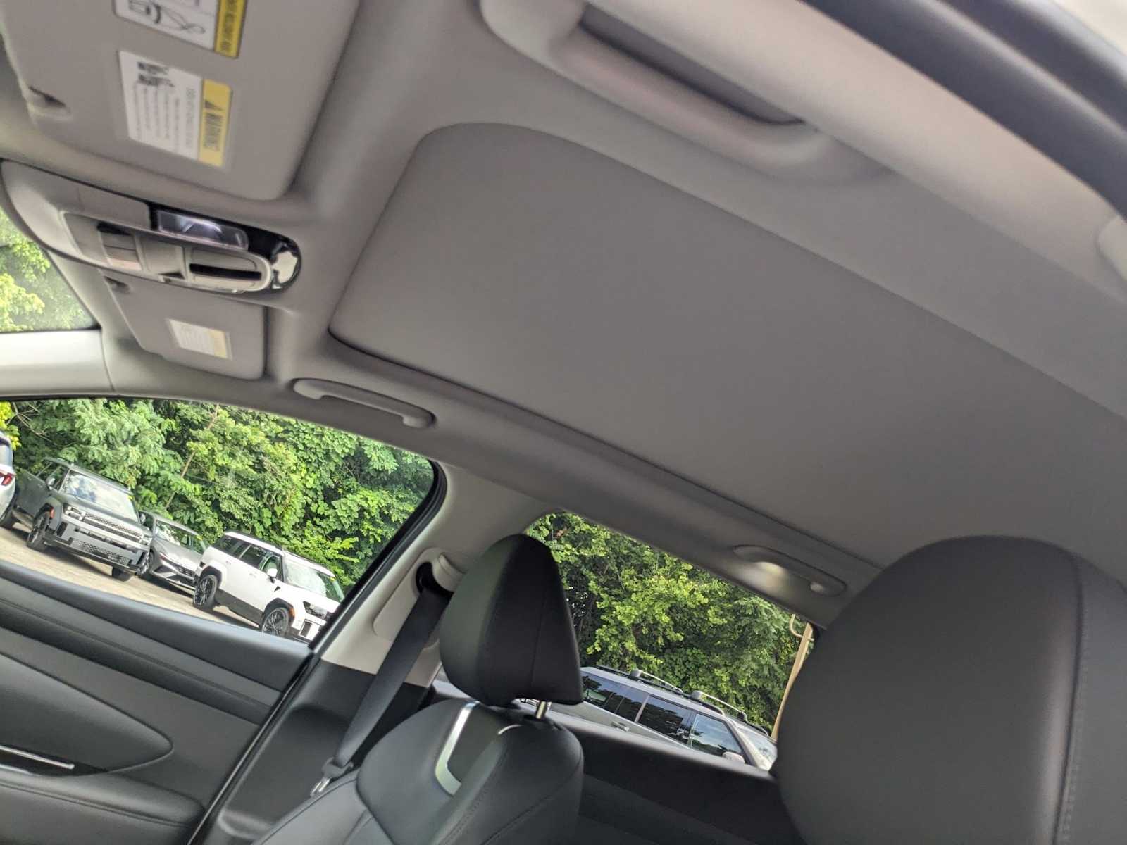 new 2025 Hyundai Tucson Hybrid car, priced at $43,830