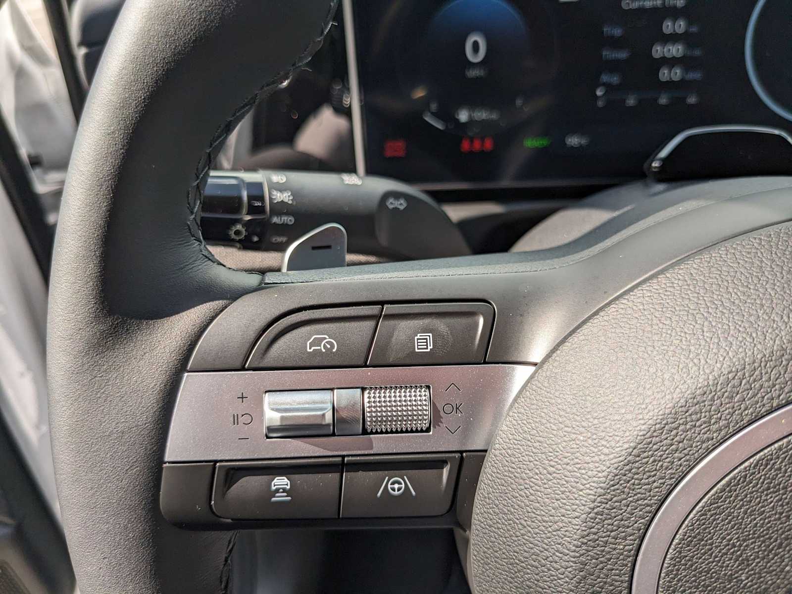 new 2025 Hyundai Tucson Hybrid car, priced at $43,830