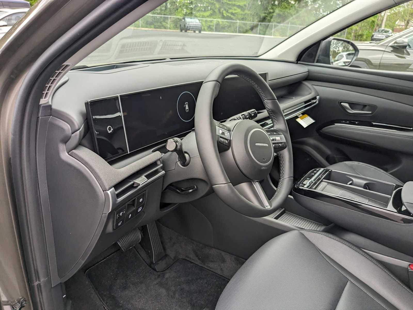 new 2025 Hyundai Tucson Hybrid car, priced at $41,956